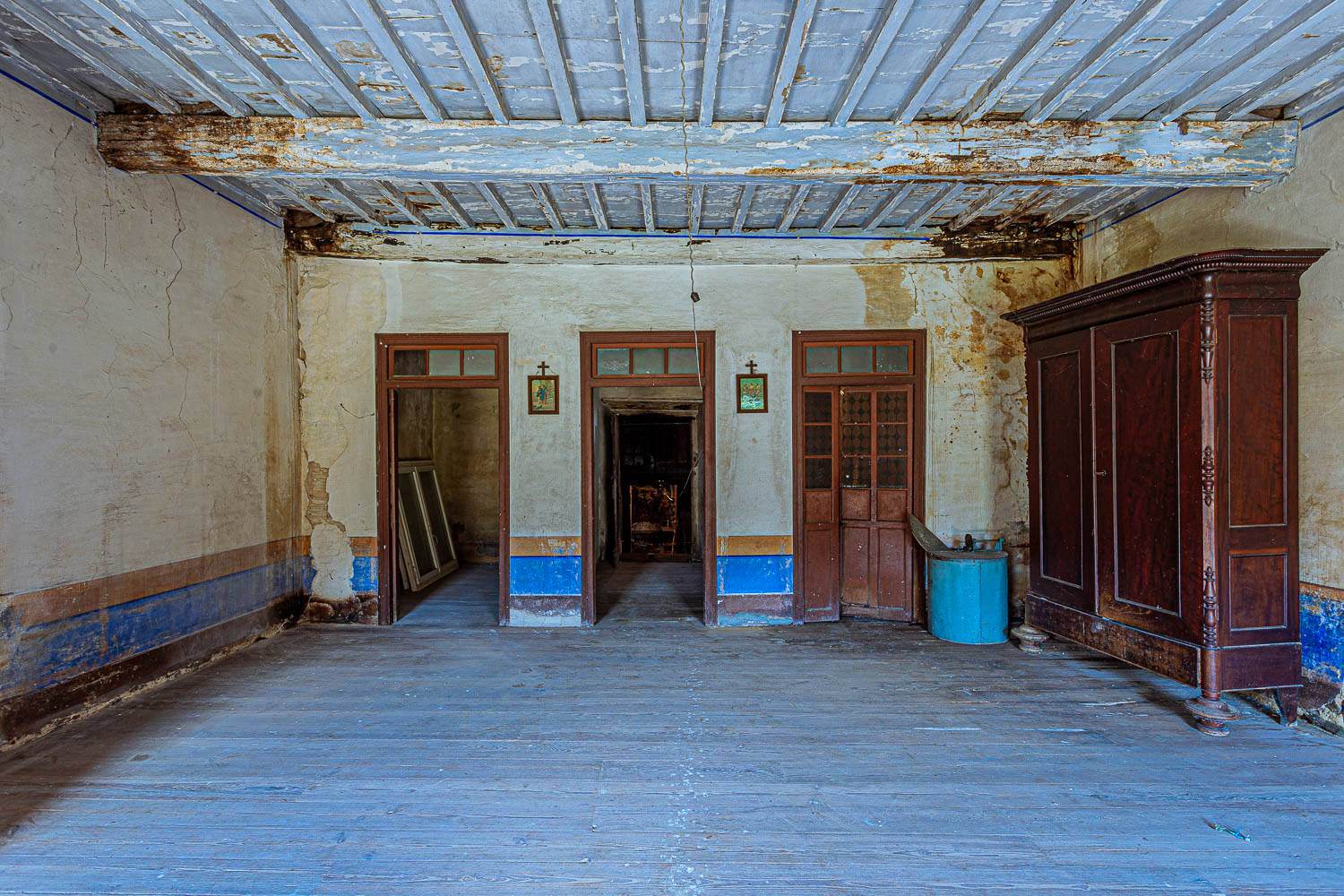 Alquila por horas Finca anterior al S.XVIII rodeada de prados, ríos y mar