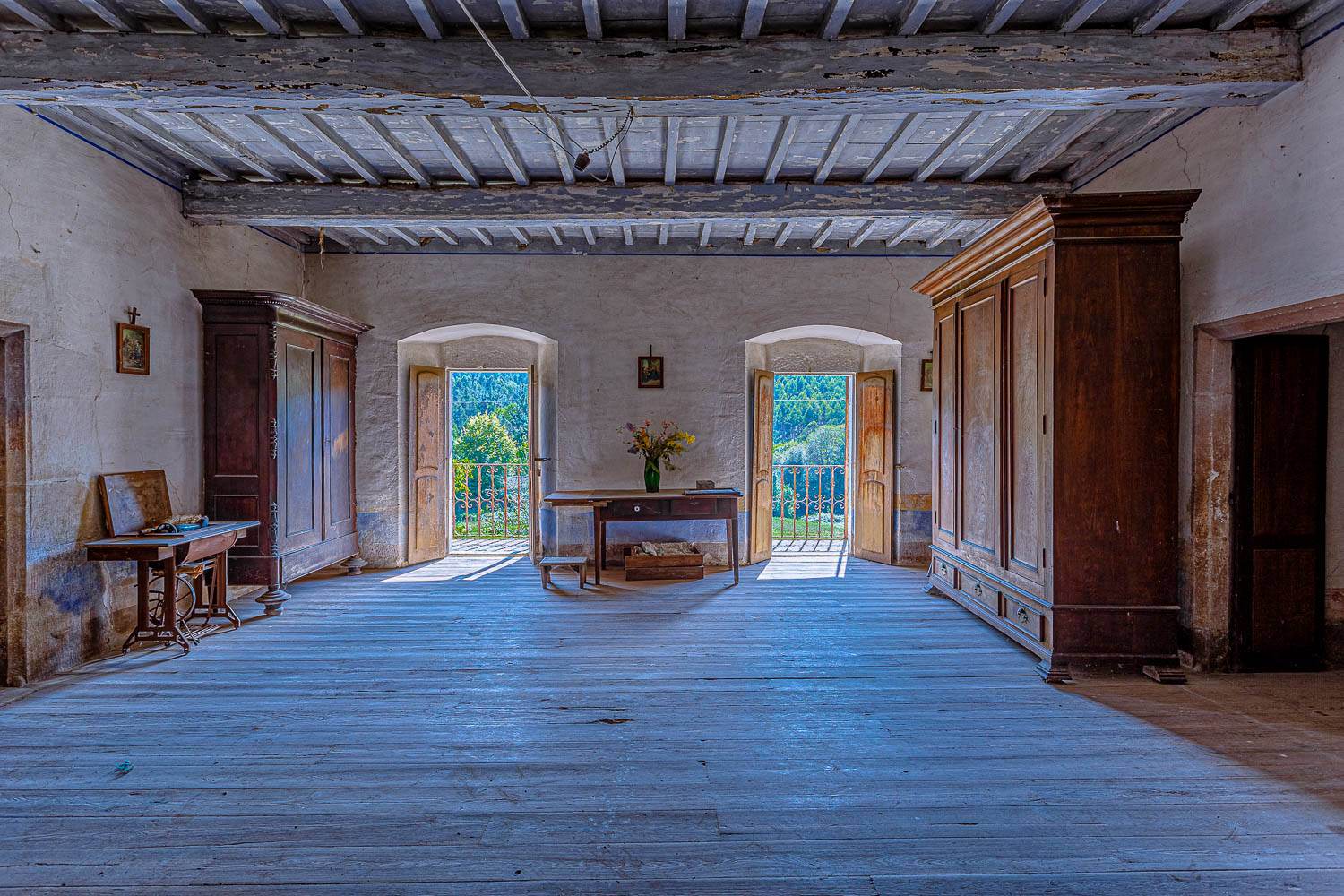 Alquila por horas Finca anterior al S.XVIII rodeada de prados, ríos y mar