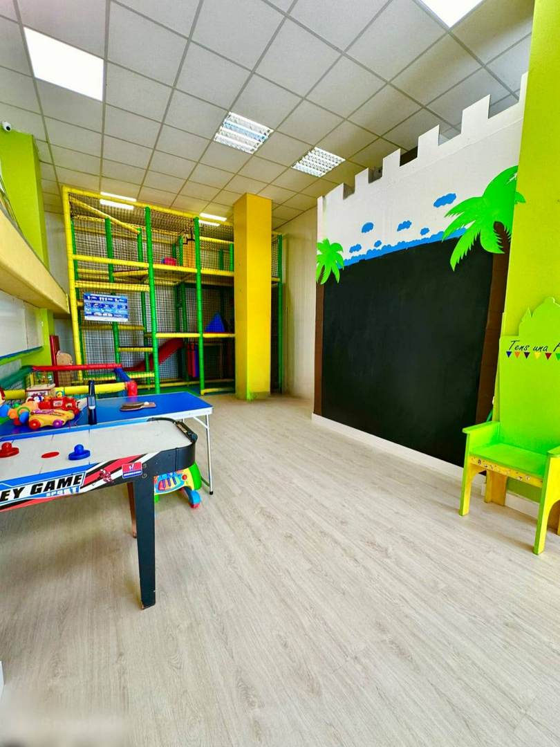 Alquila por horas Sala de fiestas infantiles y adultos