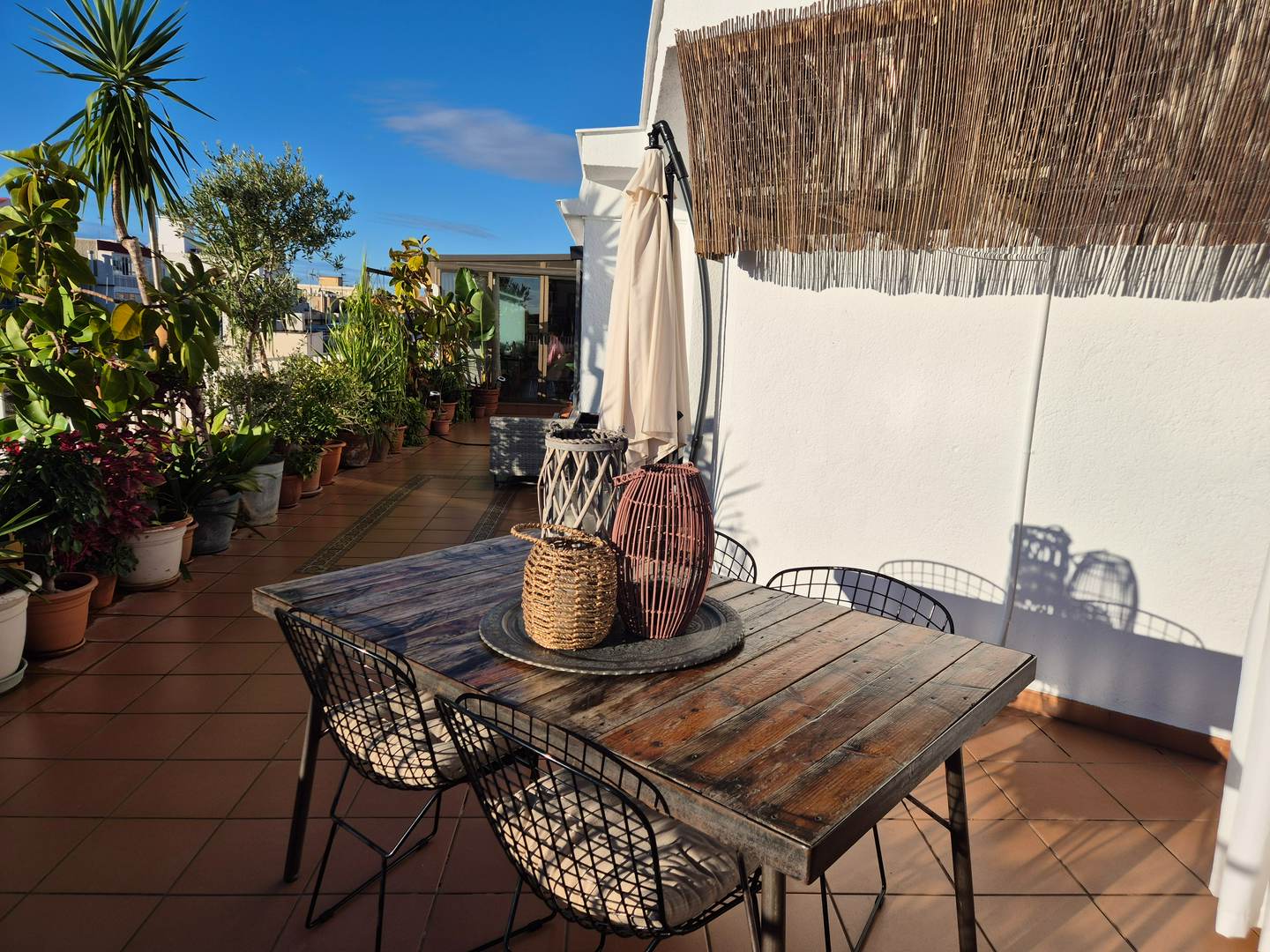 Alquila por horas Apartamento con terraza y luz natural