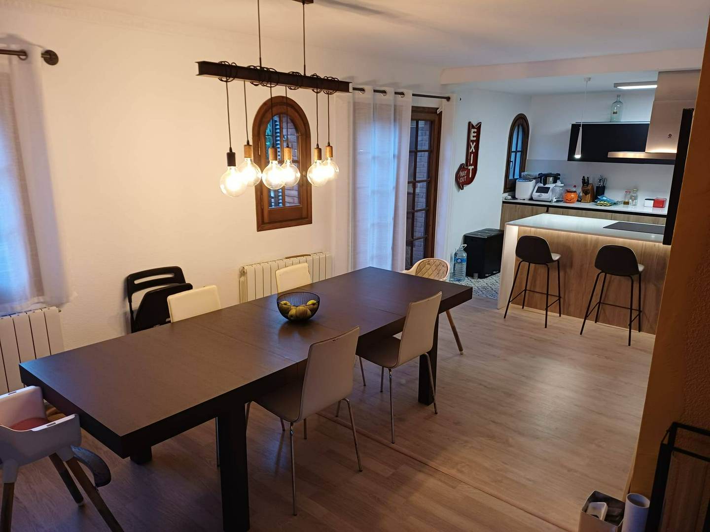 Alquila por horas Casa espaciosa y diafana al lado de Barcelona