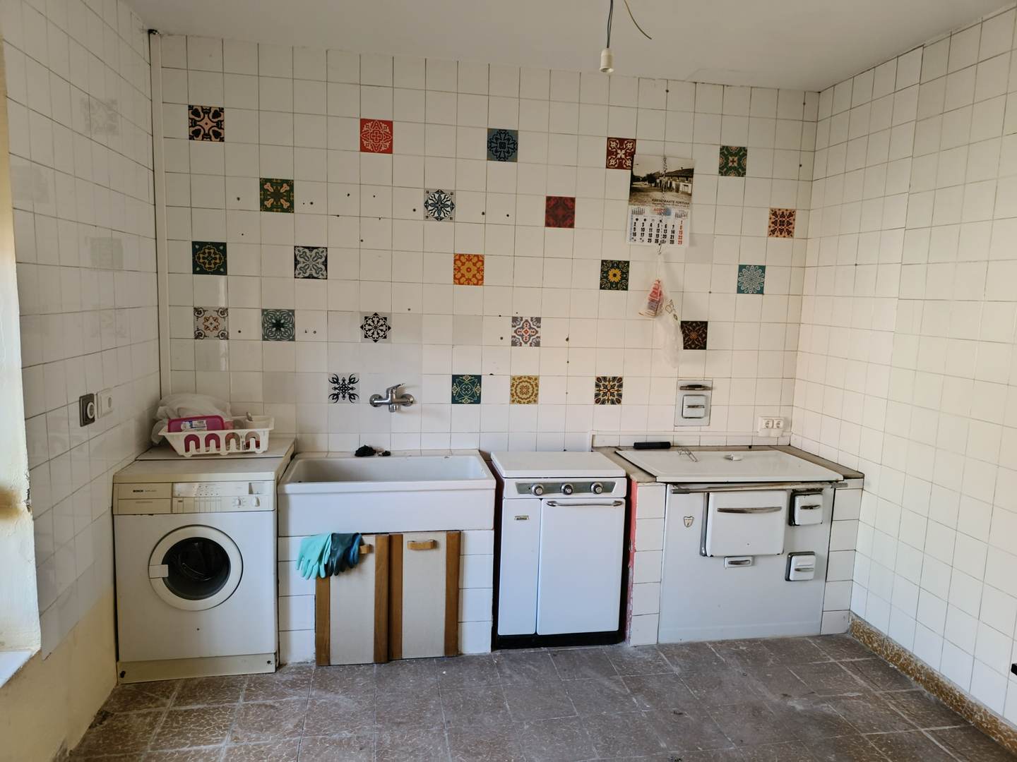 Alquila por horas Ultramarinos antonina y argimiro