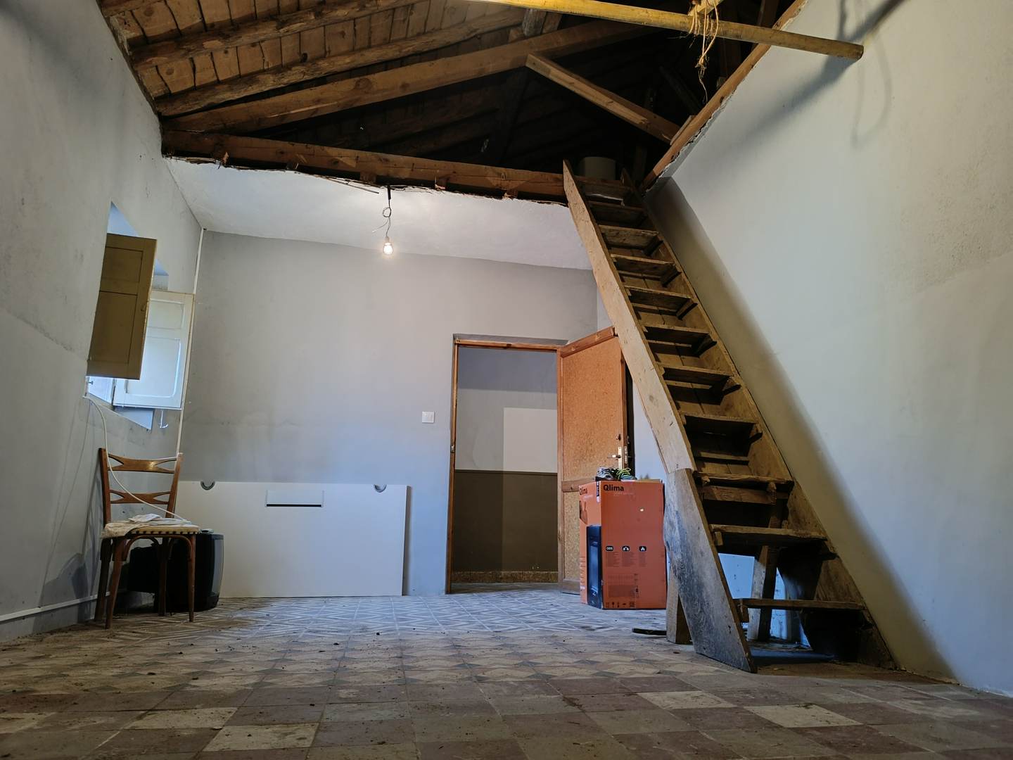 Alquila por horas Ultramarinos antonina y argimiro