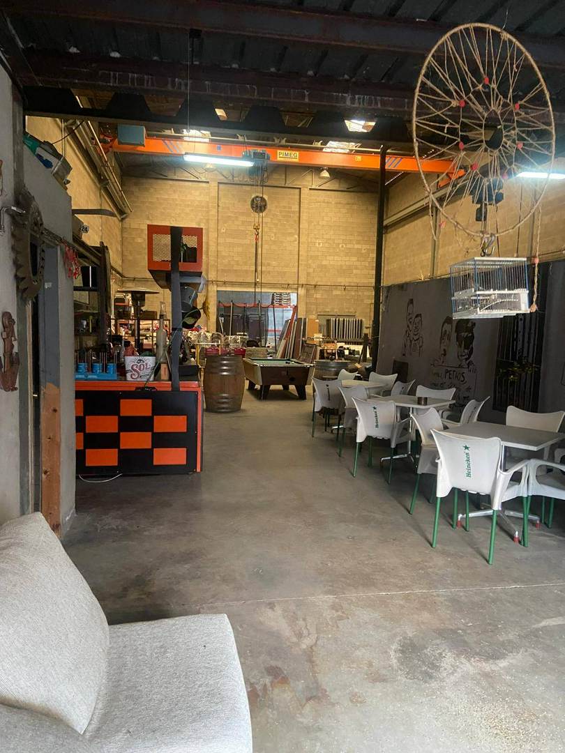 Alquila por horas ALQUILER NAVE INDUSTRIAL