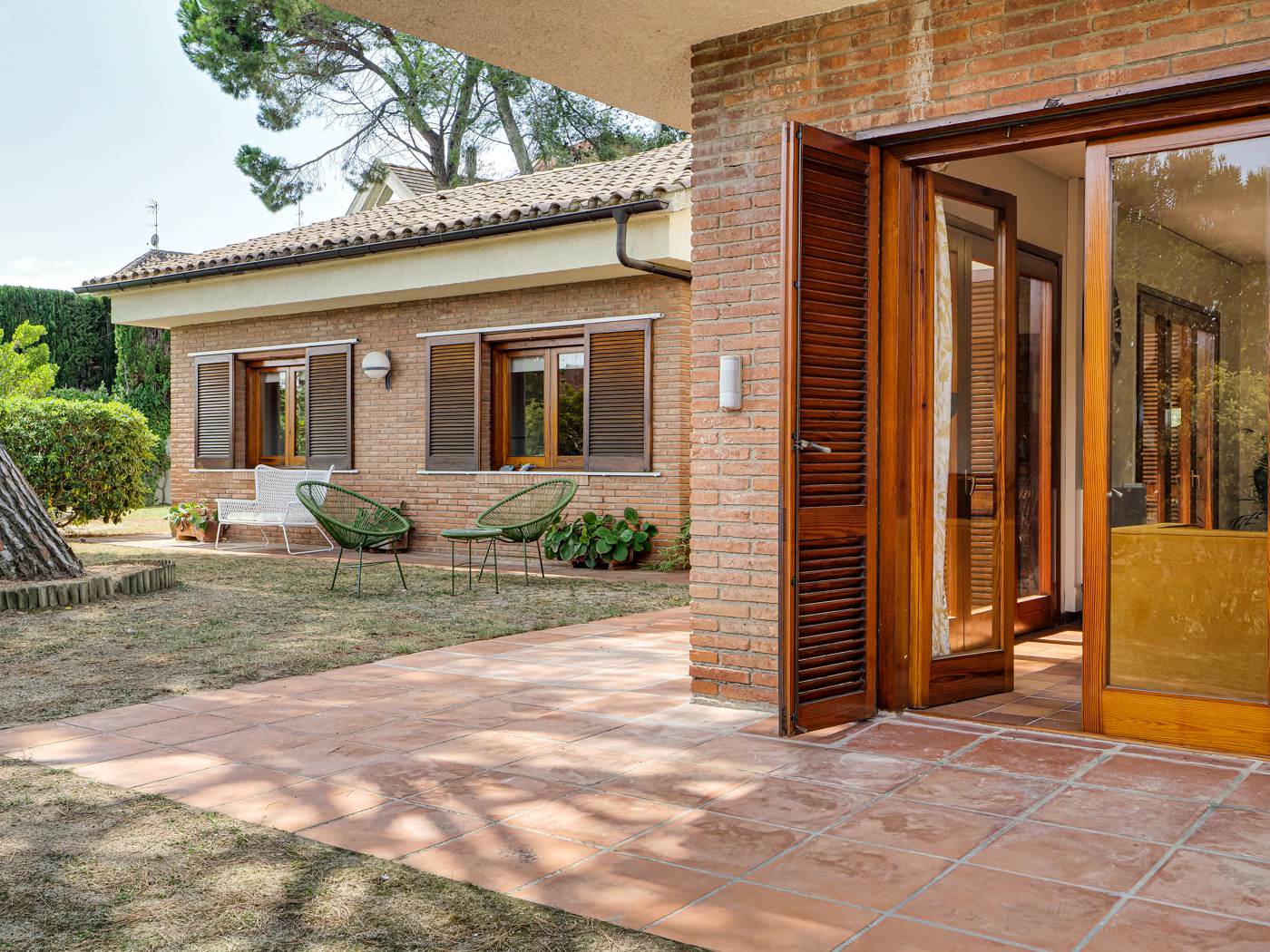 Alquila por horas Preciosa casa mediterranea con amplio jardin