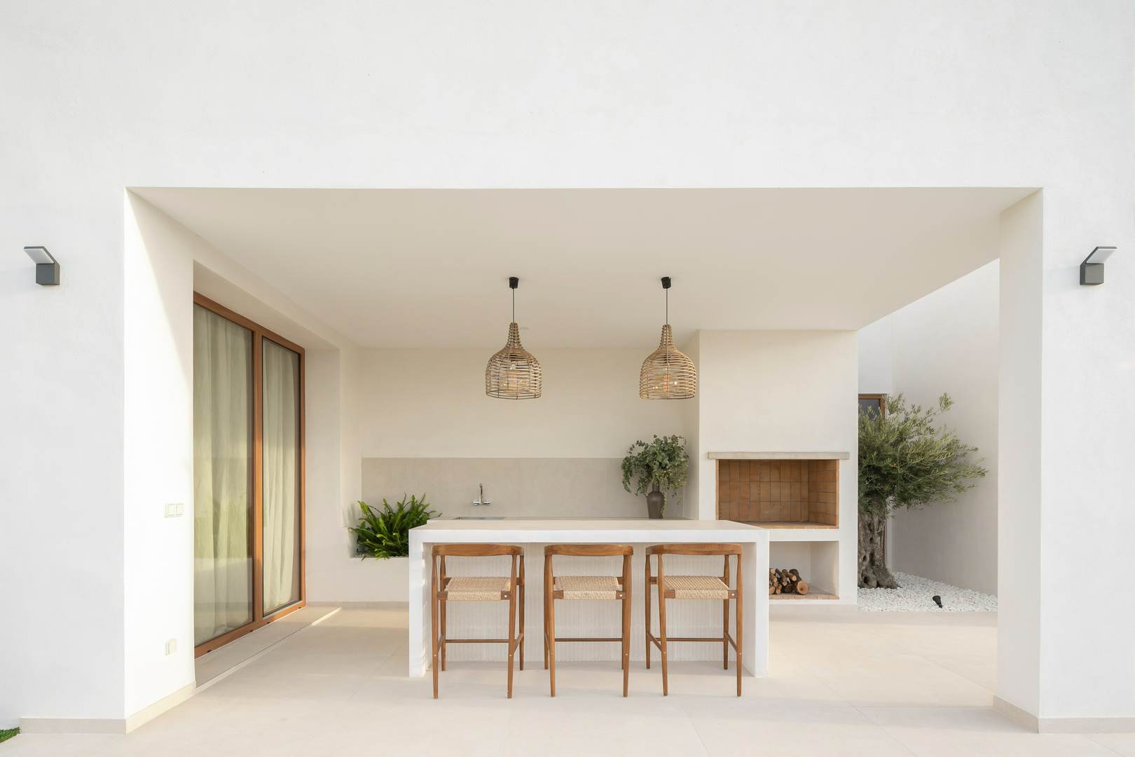 Alquila por horas Casa moderna de estilo mediterráneo