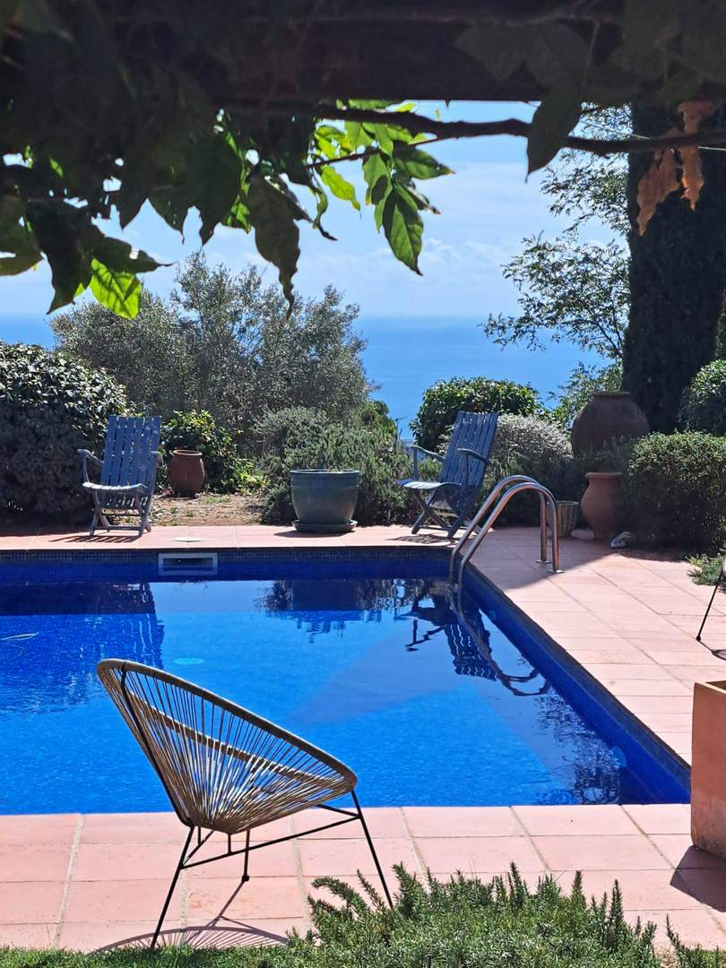 Alquila por horas CASA DE CAMPO MEDITERRÁNEA DEL BOSQUE AL MAR