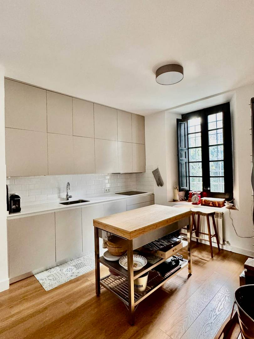 Alquila por horas Vivienda unifamiliar rustica en el bosque