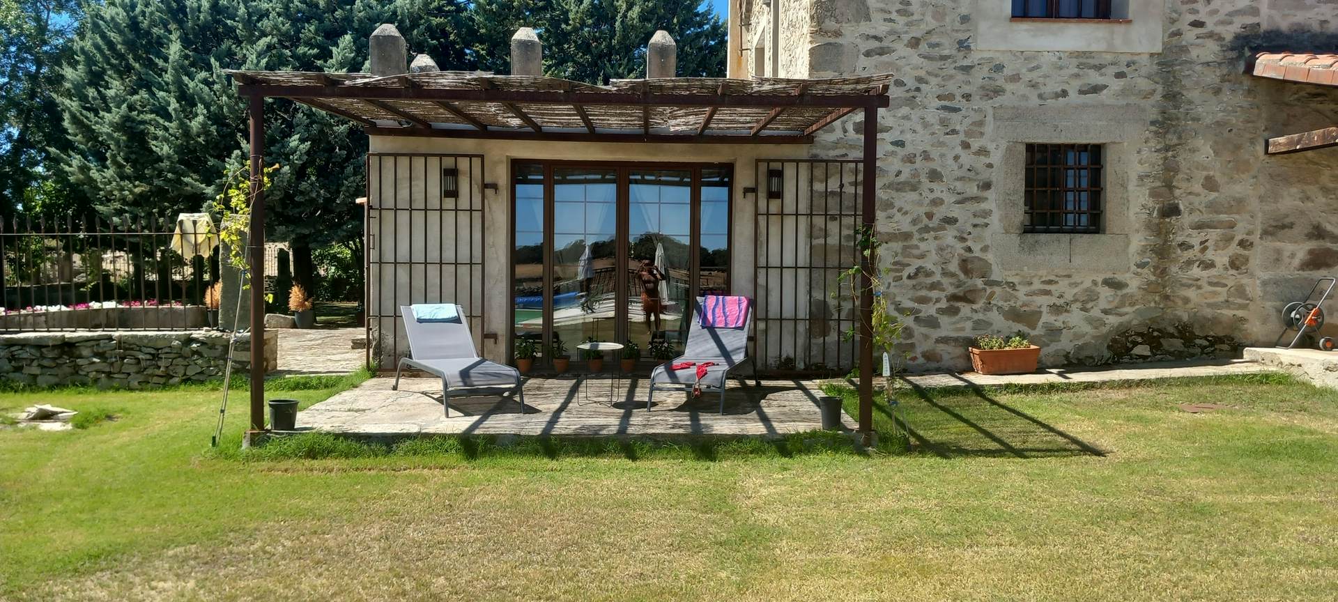 Alquila por horas Casa de campo en dehesa de encinas