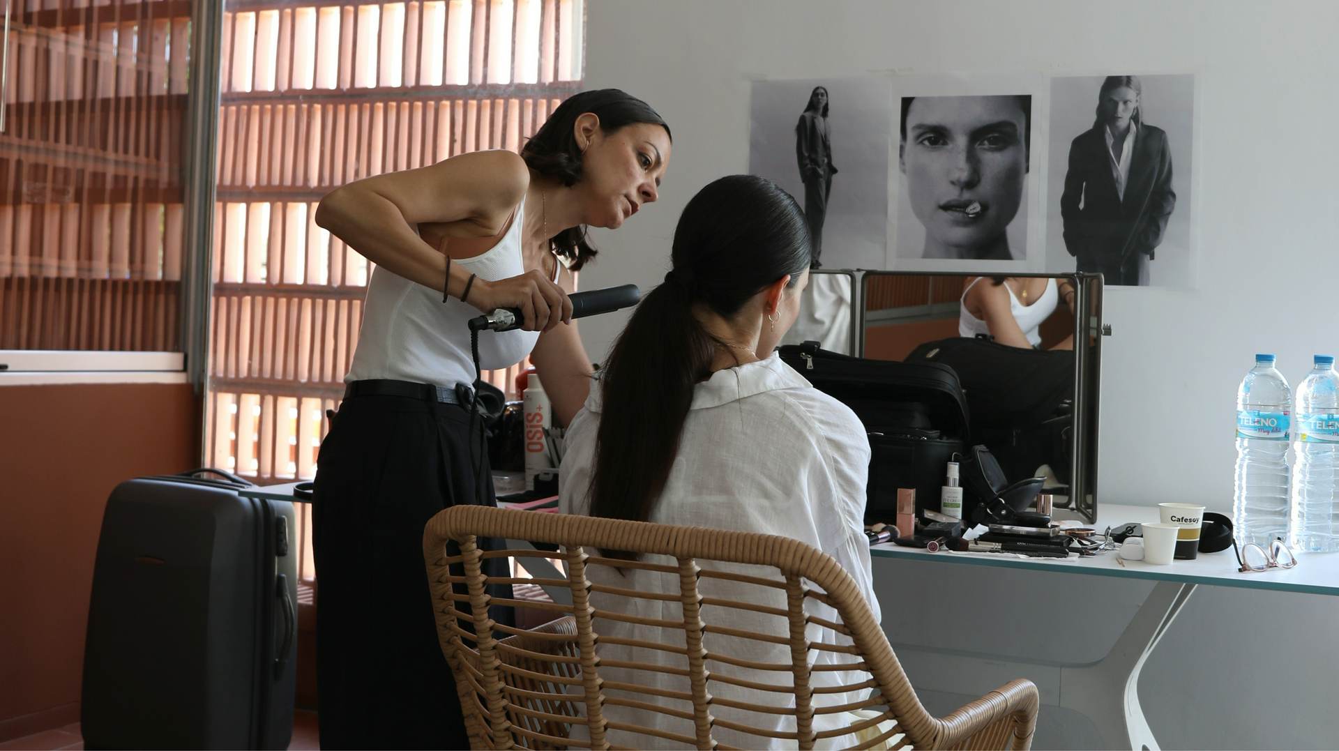 Alquila por horas Estudio de fotografía y vídeo con luz natural
