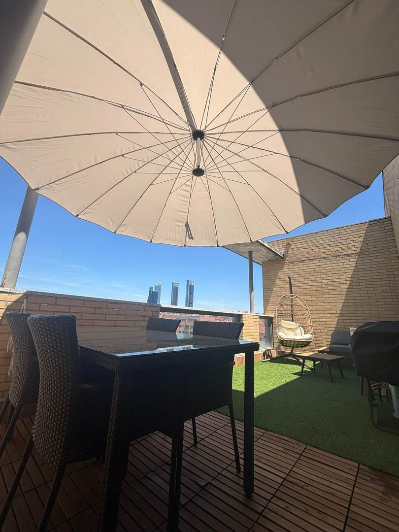 Alquila por horas Terraza con vistas únicas a las Cinco Torres