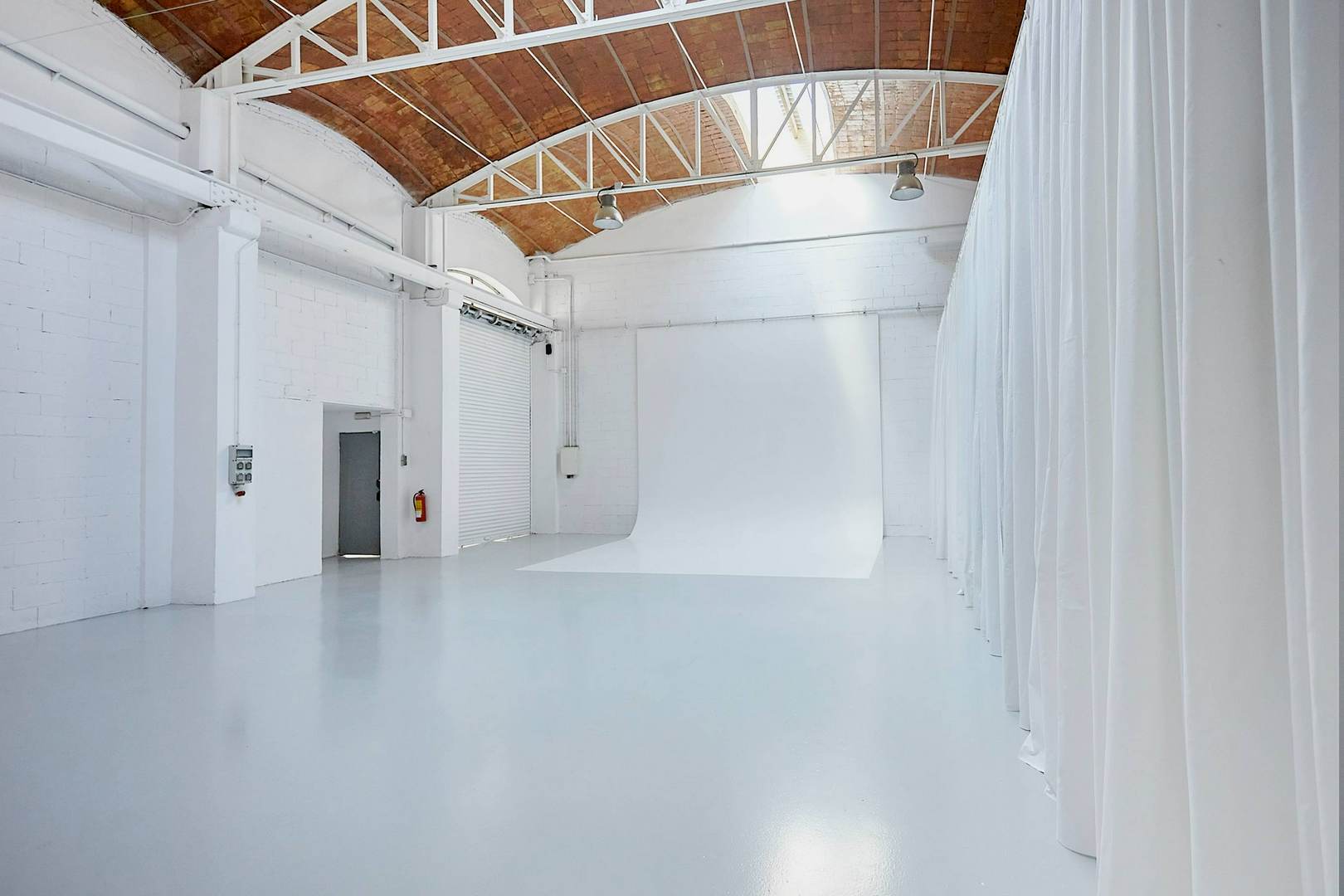 Alquila por horas Nave dinámica