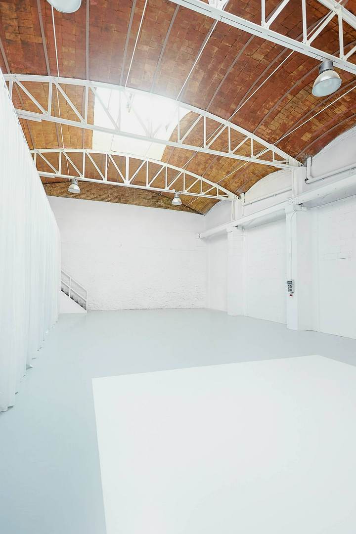 Alquila por horas Nave dinámica