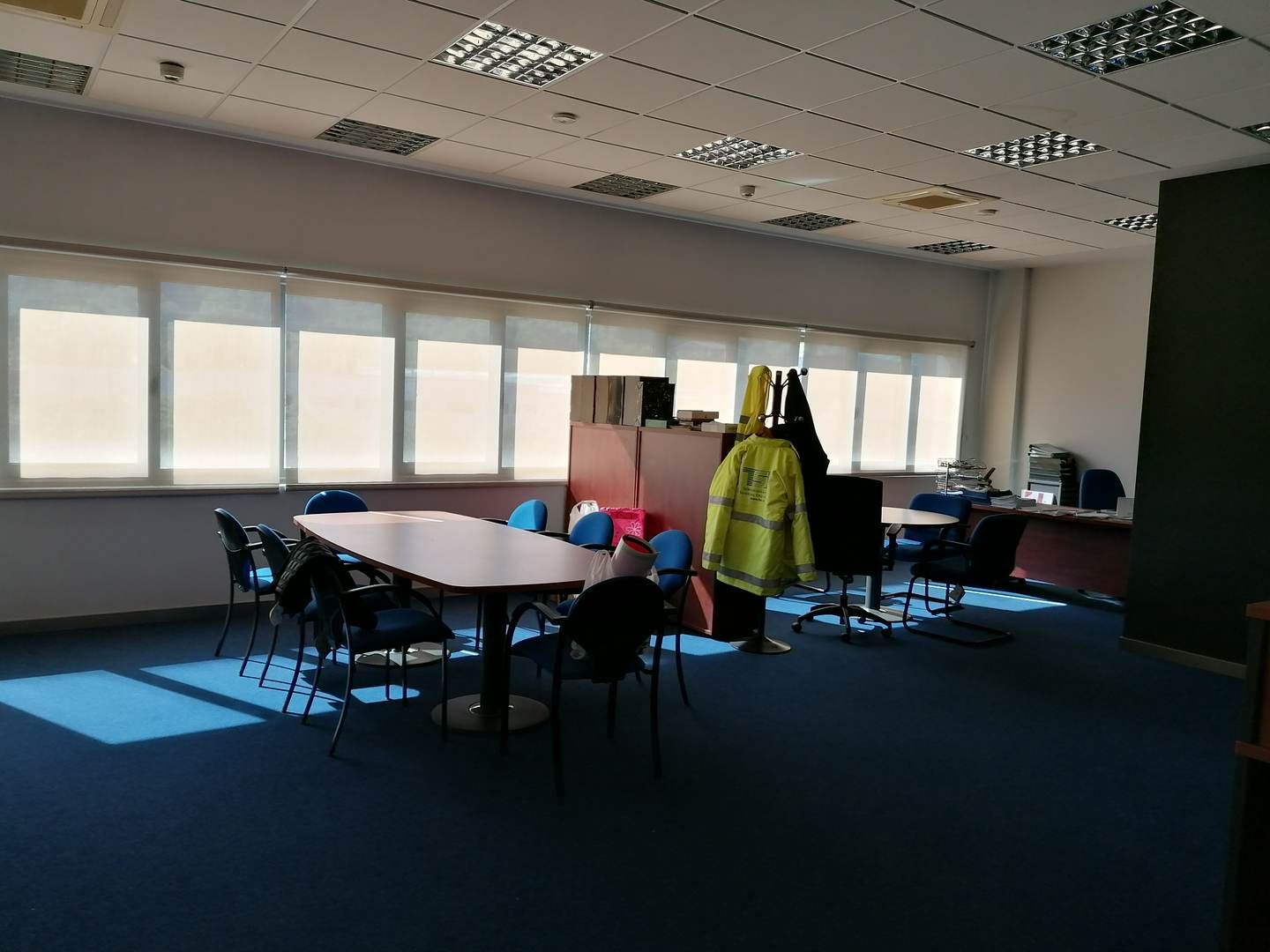 Alquila por horas Local Oficina planta baja