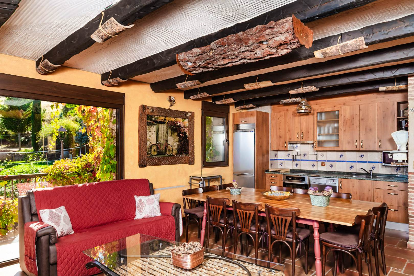 Alquila por horas Increíble casa con estética de castillo