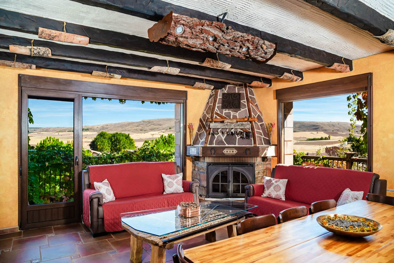 Alquila por horas Increíble casa con estética de castillo