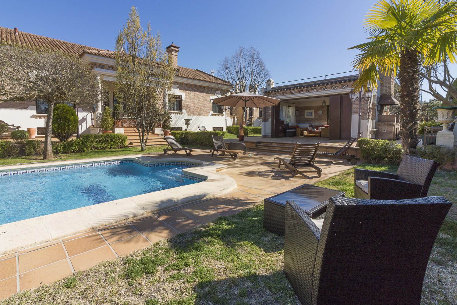 Alquila por horas Espacio singular de 5000 m² ideal para rodajes y eventos