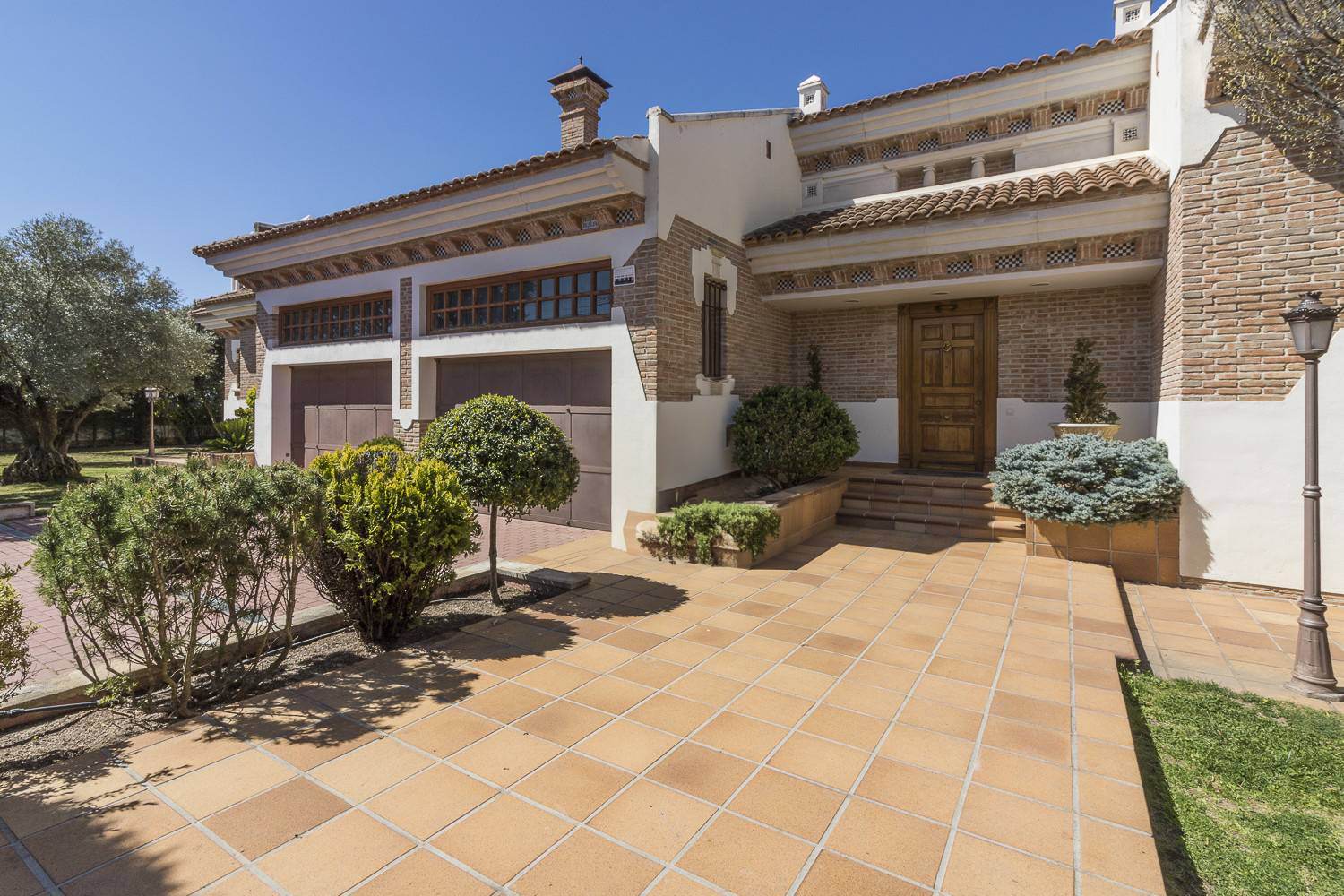 Alquila por horas Espacio singular de 5000 m² ideal para rodajes y eventos