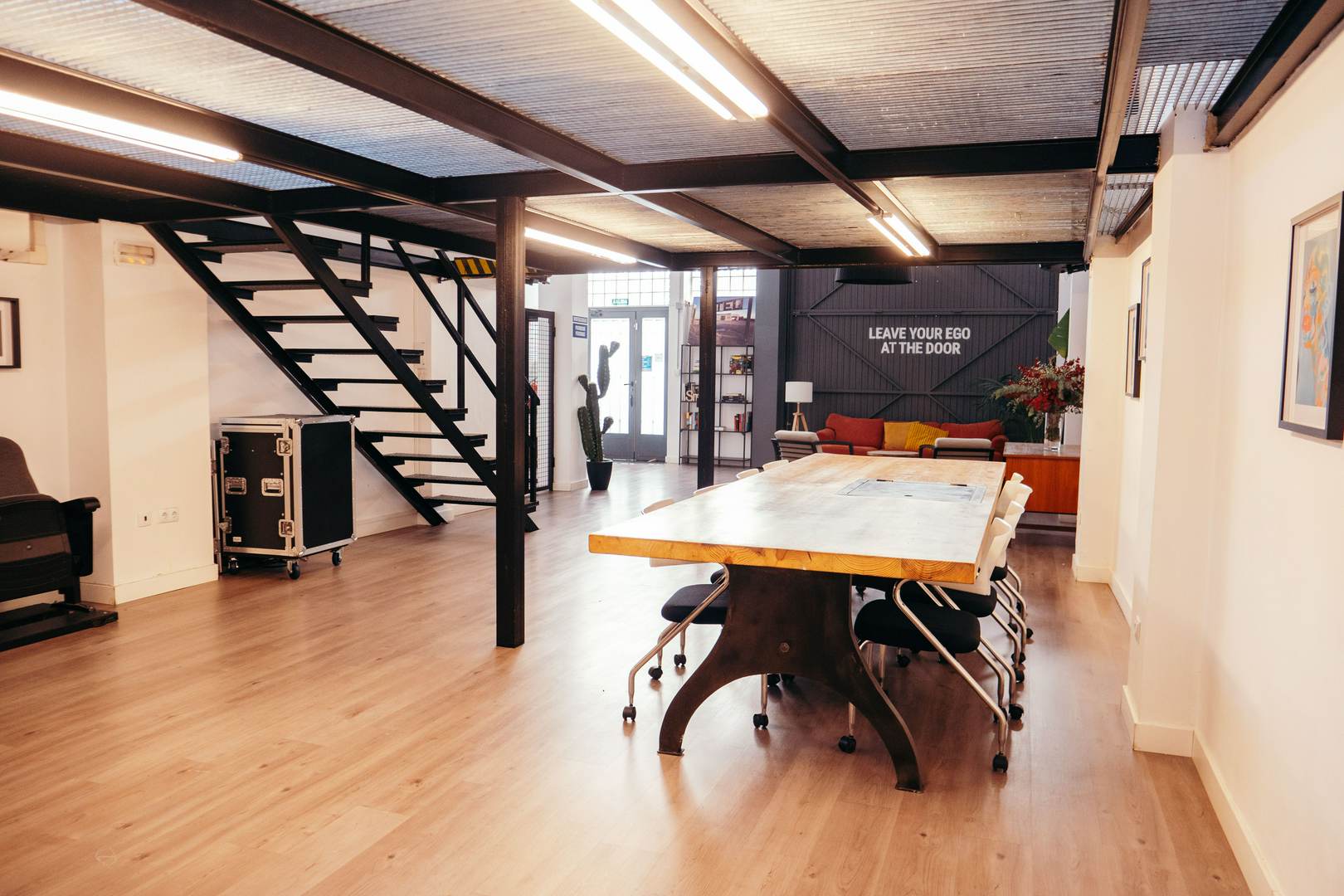 Alquila por horas Multiespacio para eventos en zona Tetuan