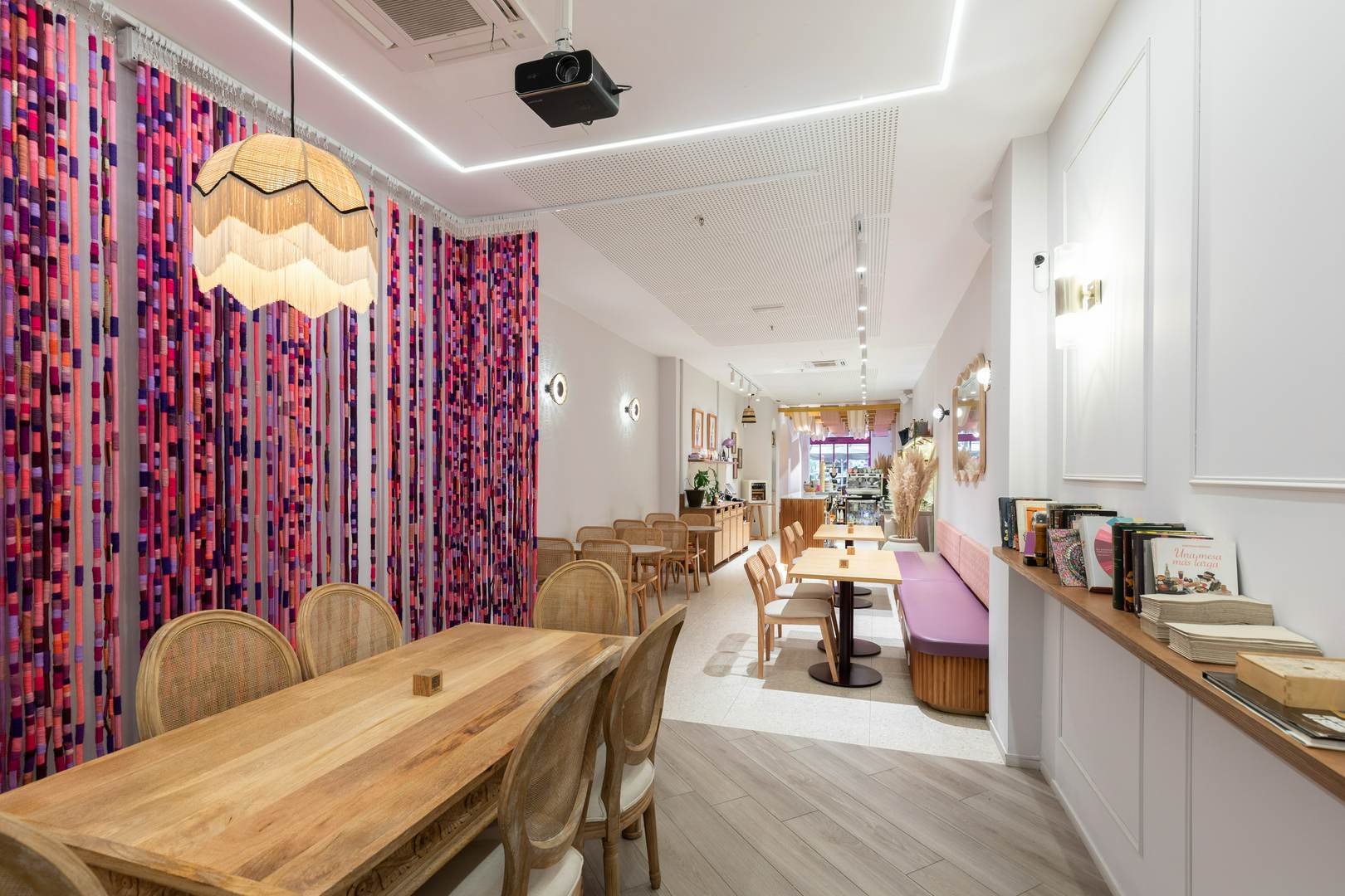 Alquila por horas Restaurate cafeteria moderno y nuevo