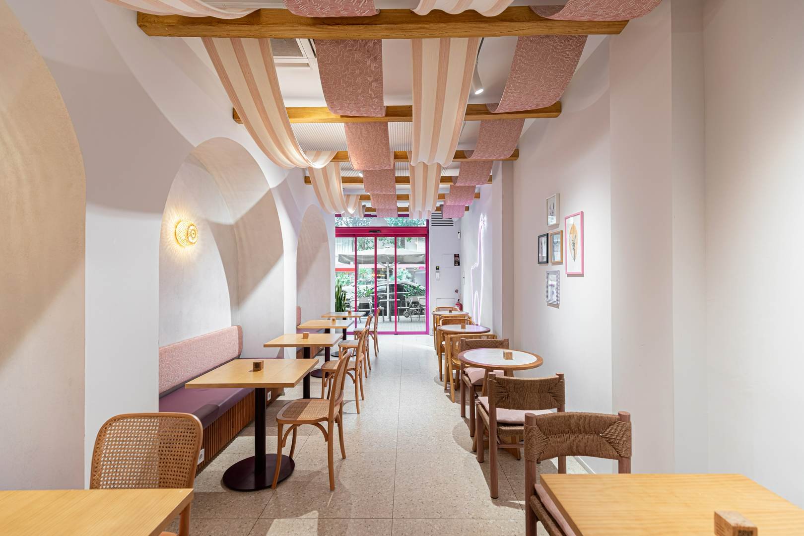 Alquila por horas Restaurate cafeteria moderno y nuevo