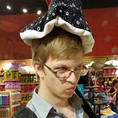 Kaggle profile picture for @struggle