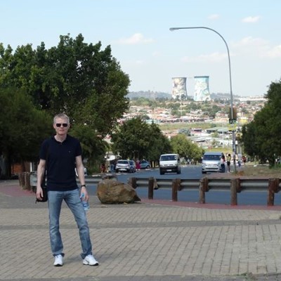Kaggle profile picture for @handstand