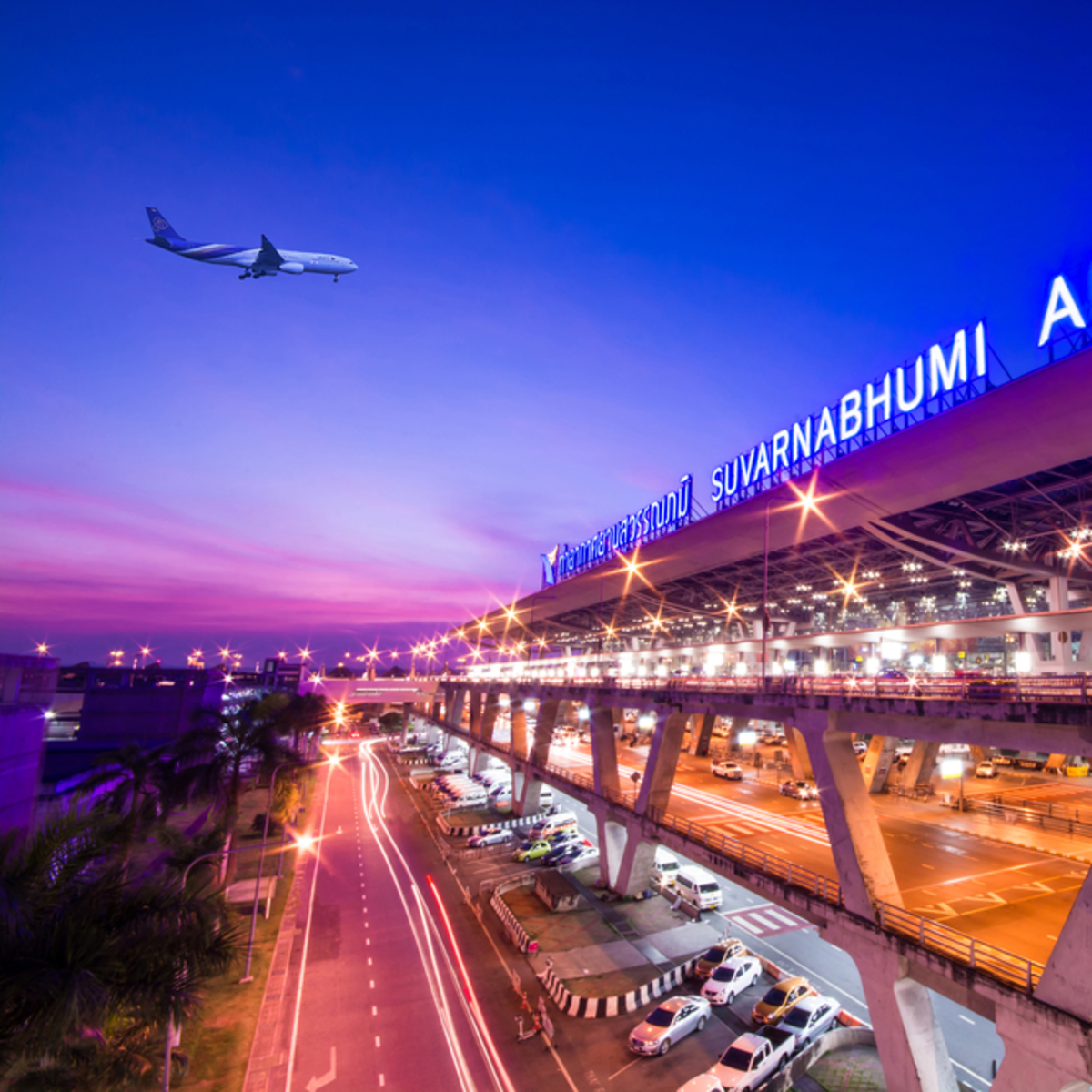 Отели в аэропорту бангкока. Аэропорт Бангкок. Суварнабхуми аэропорт. Аэропорт Тайланда Бангкок. BKK аэропорт.