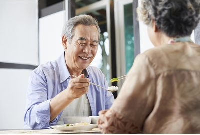 高齢者に起こりやすい味覚障害とその原因 介護ニュース 健康