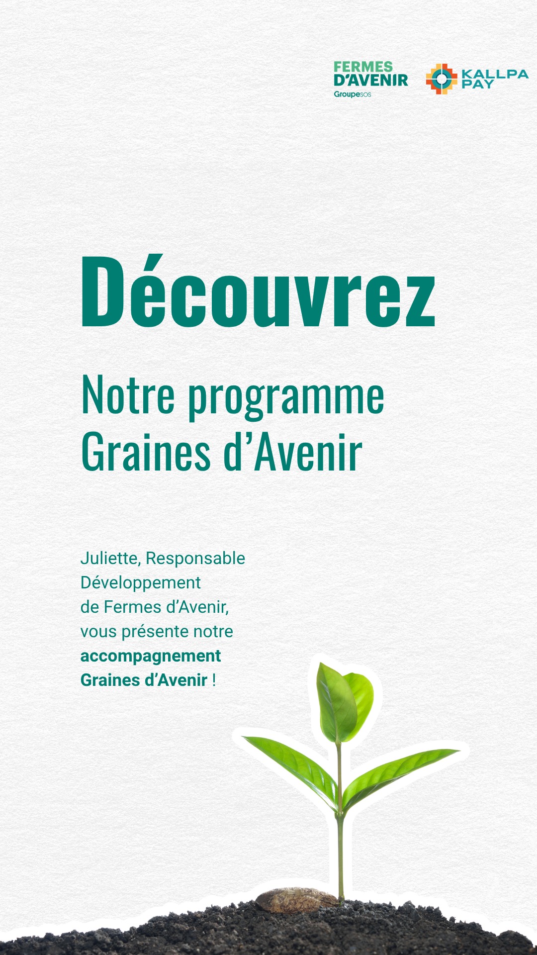 Un agriculteur de Fermes d’Avenir marche dans un champ cultivé
