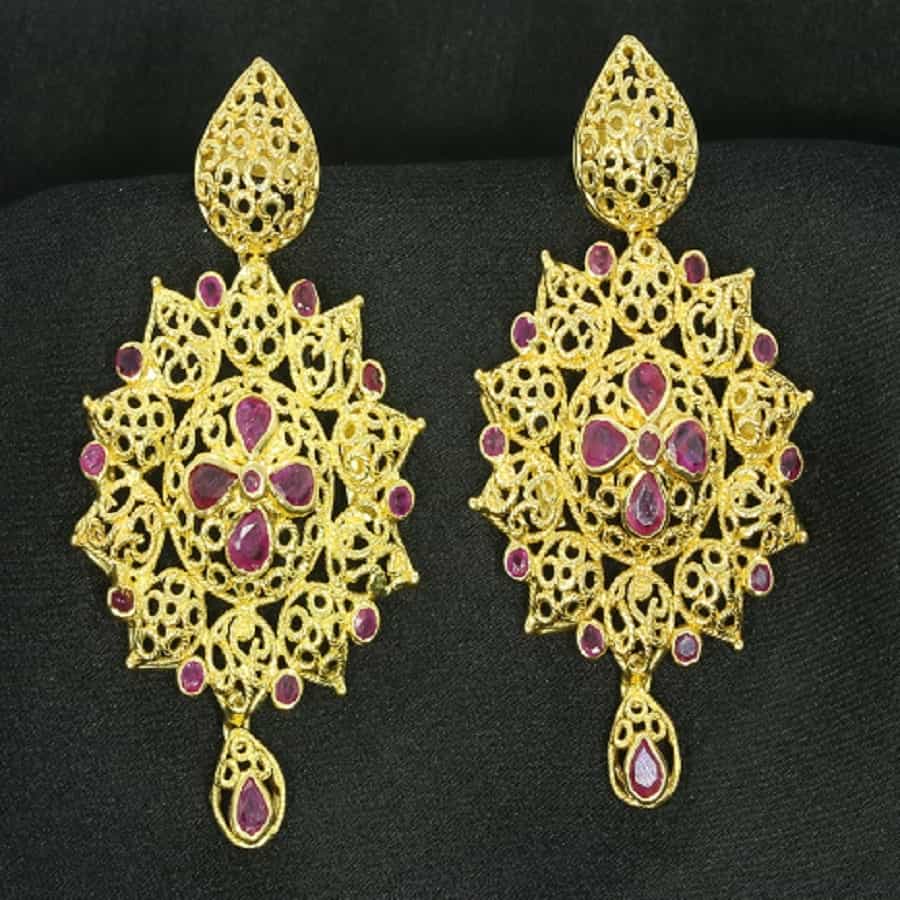 Buy CANDERE A KALYAN JEWELLERS COMPANY 18KT Gold BIS Hallmark Earrings 2.71  G - Earrings Gold for Women 23887688 | Myntra