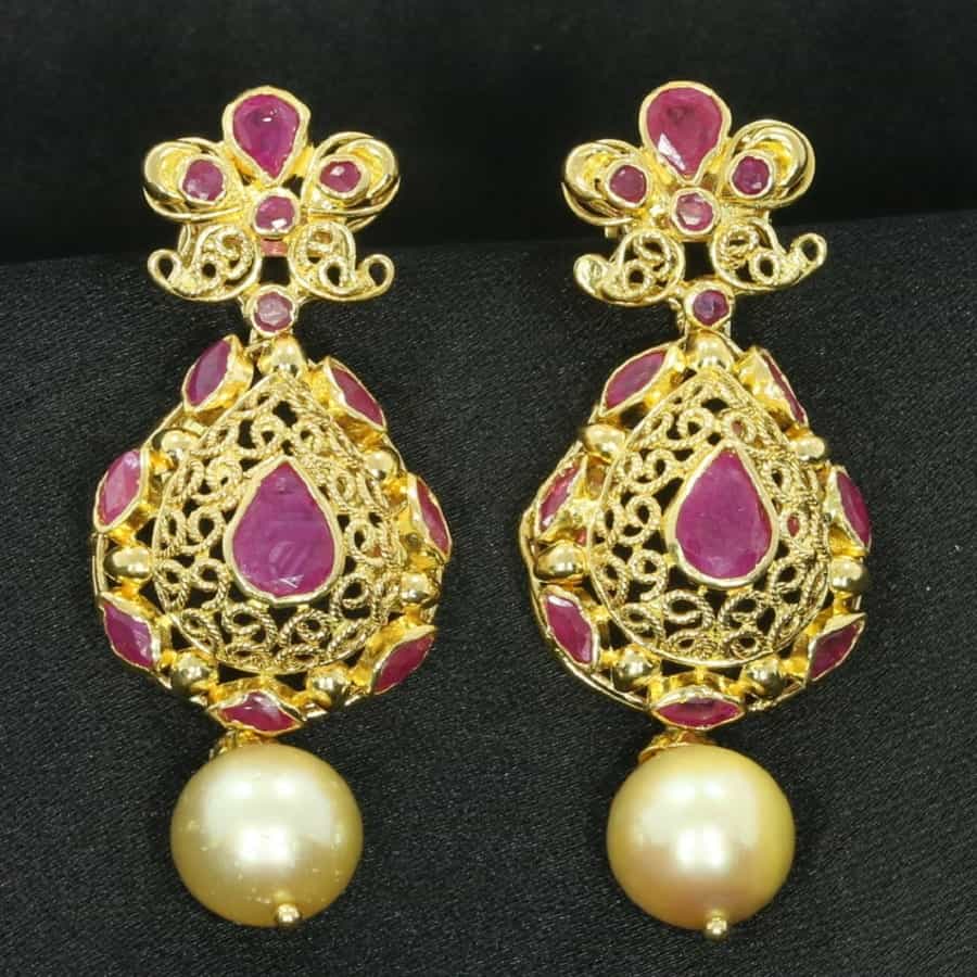 rang gold earrings