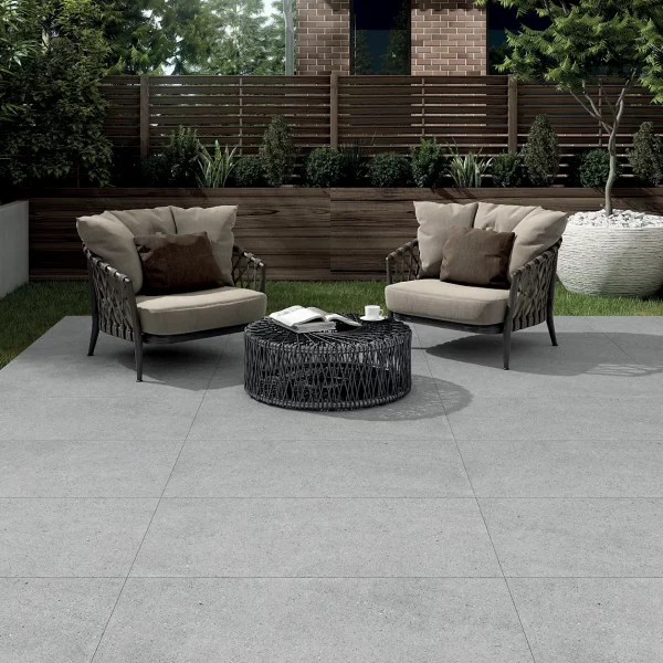 אריח גרניט פורצלן דמוי אבן בגוון אפור בגימור מט 100×100 – תוצרת ספרד