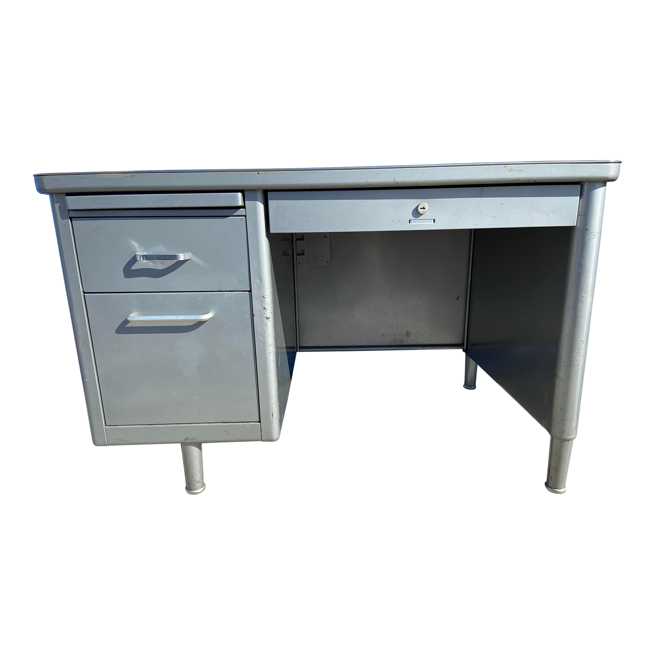 1960s Steelcase Vintage Mid Century Modern Tanker Desk | Steelcase 