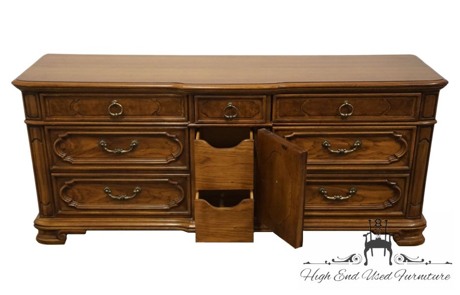 thomasville dresser Four Drawer Mahogany Chest from Furniture  Turn The Tables century appeal Thomasville Mid Century Modern 9