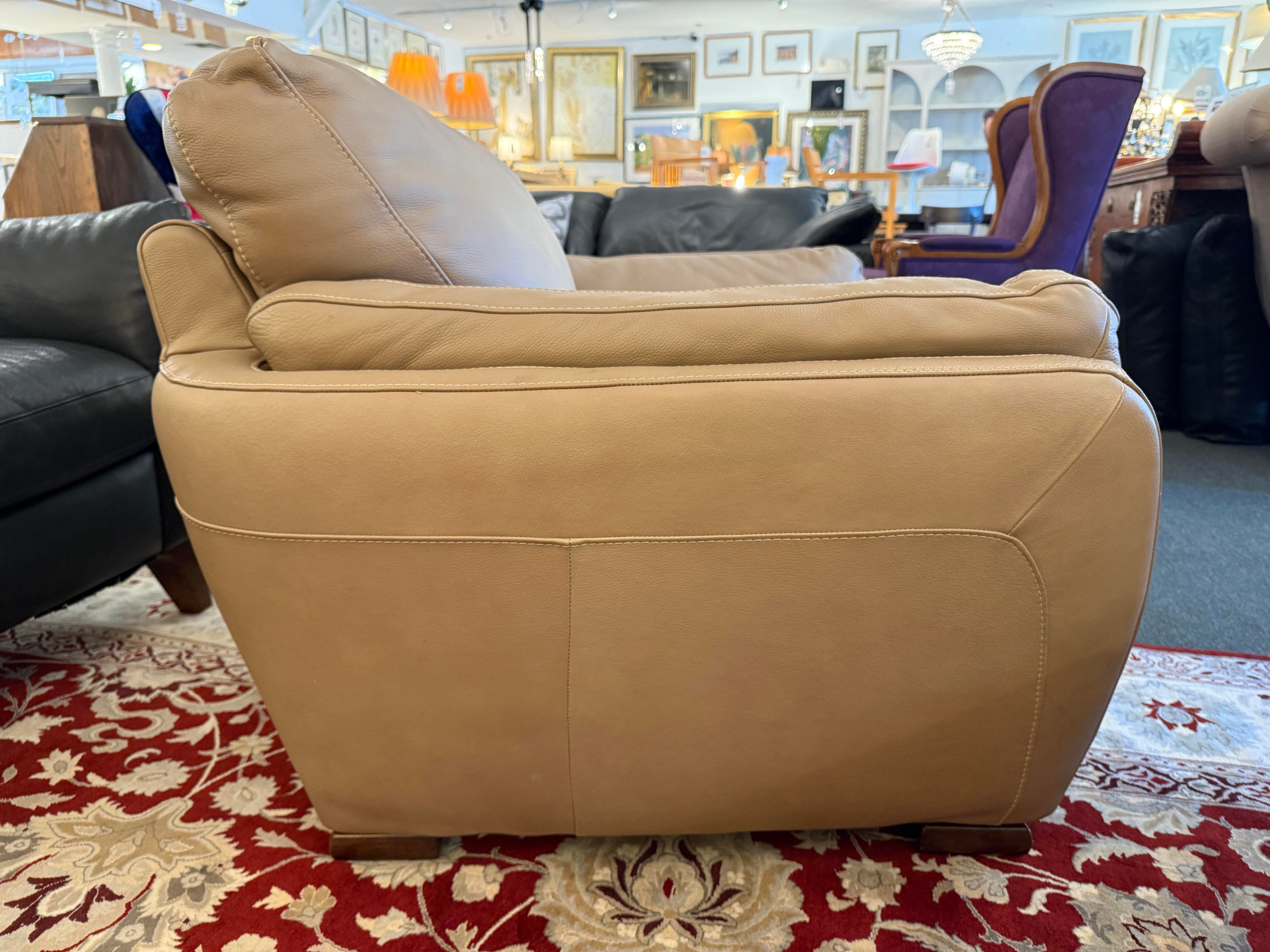 Natuzzi Editions Collection Leather Lounge Chair | Natuzzi - $499
