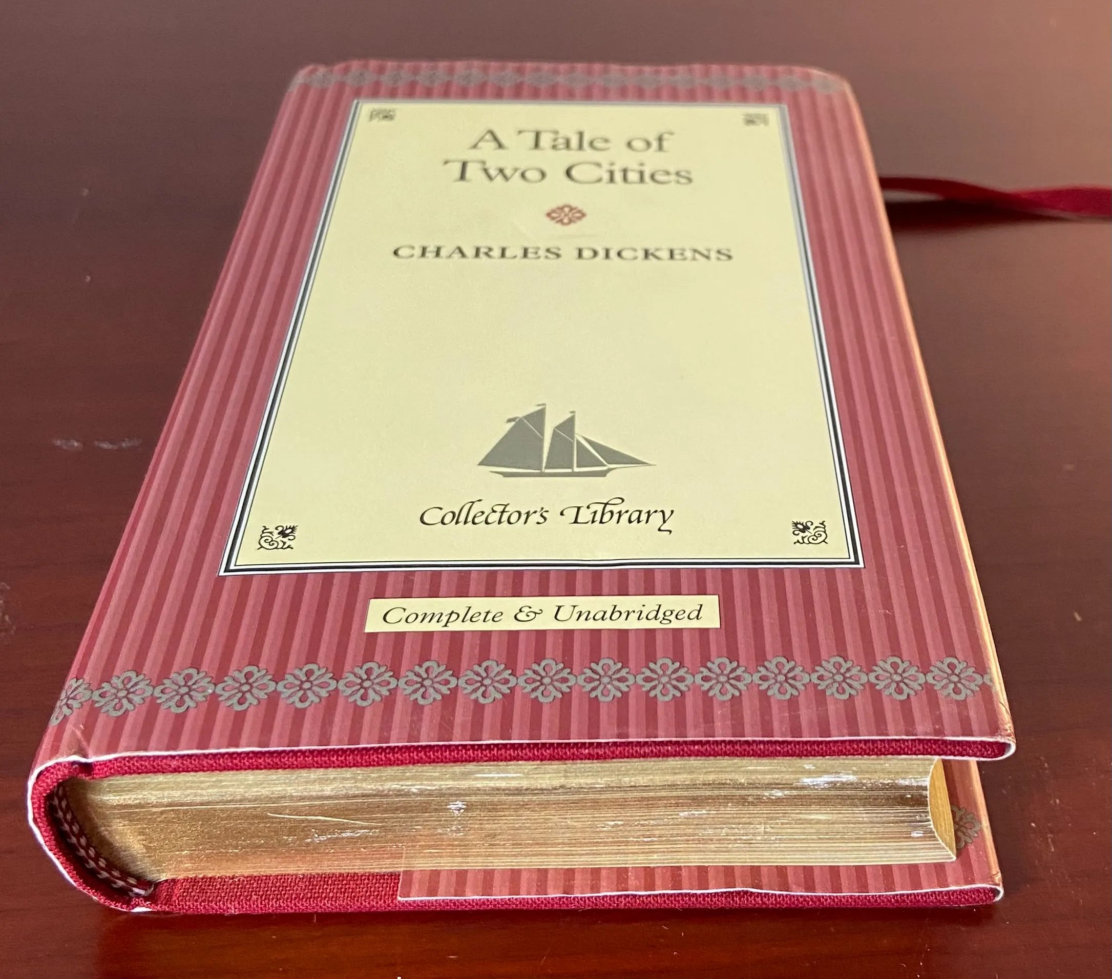 A Tale of Two Cities (Collector's Library) - Image 3