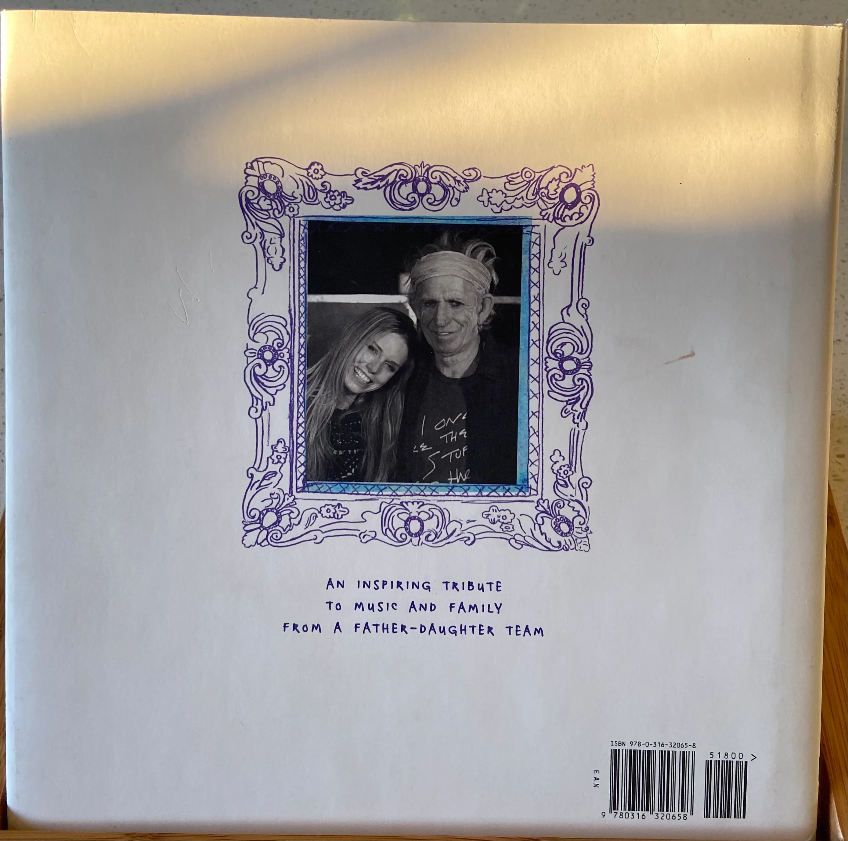 Gus & Me: The Story of My Granddad and My First Guitar [INCLUDES COMPANION CD FEATURING KEITH RICHARDS] - Image 2