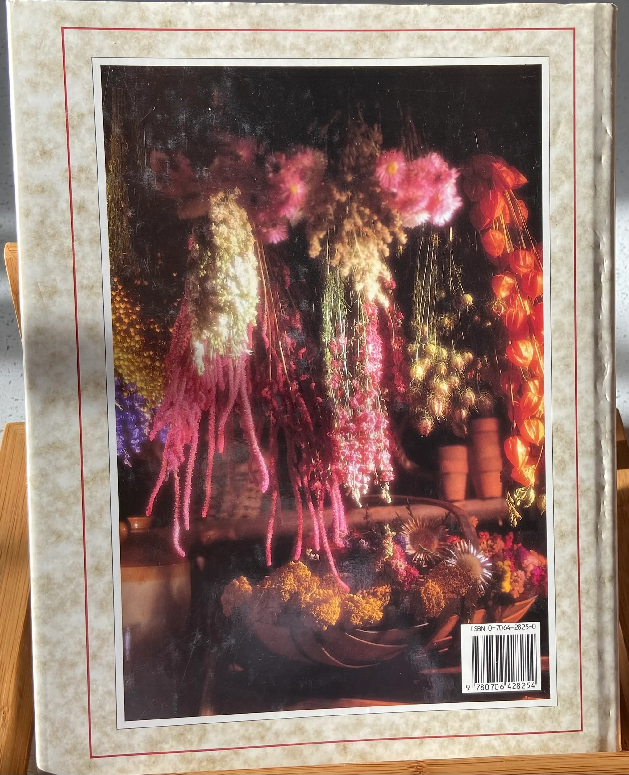 Constance Spry: Dried And Artificial Flower Arranging - Image 2