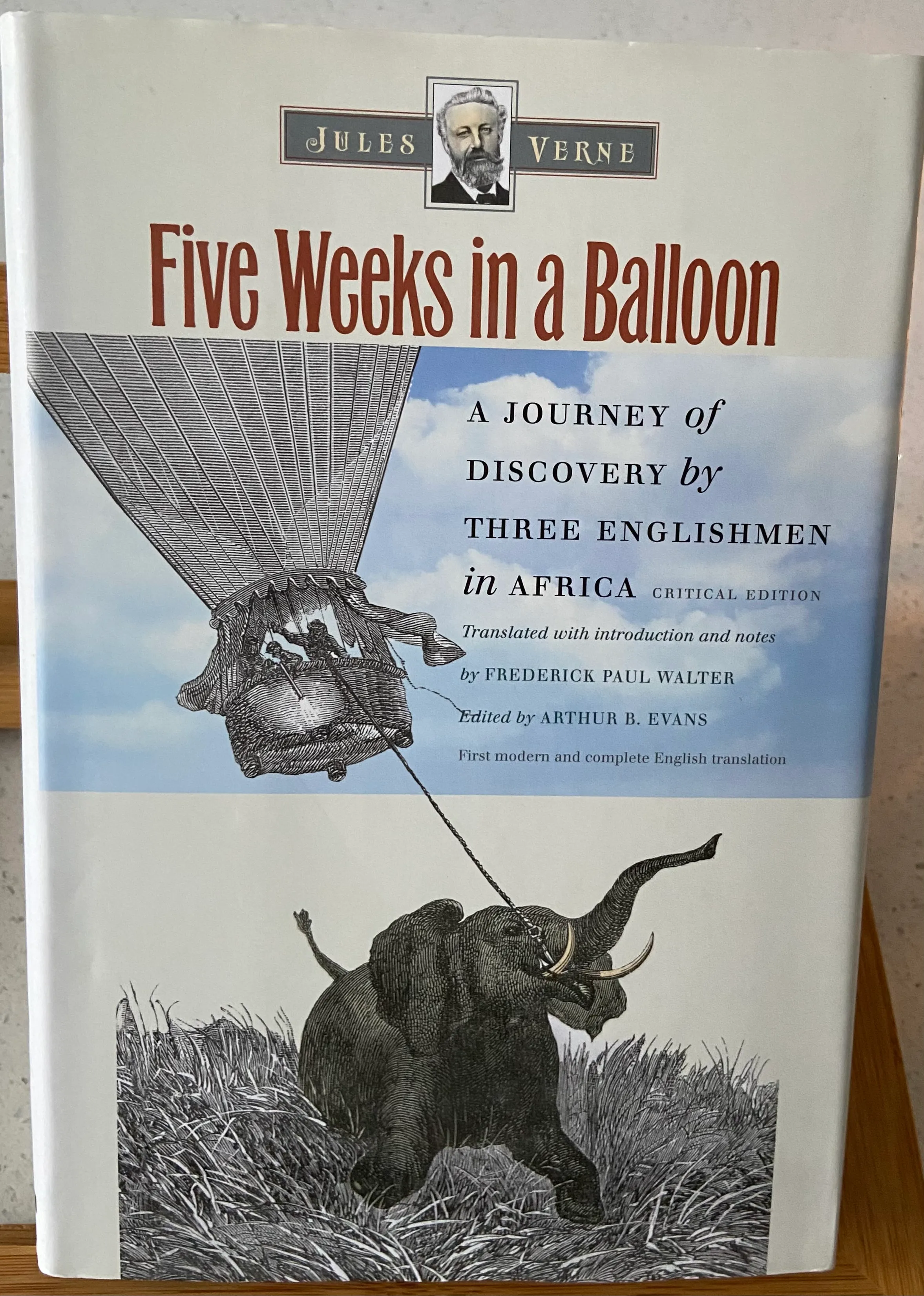 Five Weeks in a Balloon: A Journey of Discovery by Three Englishmen in Africa (Early Classics Of Science Fiction)