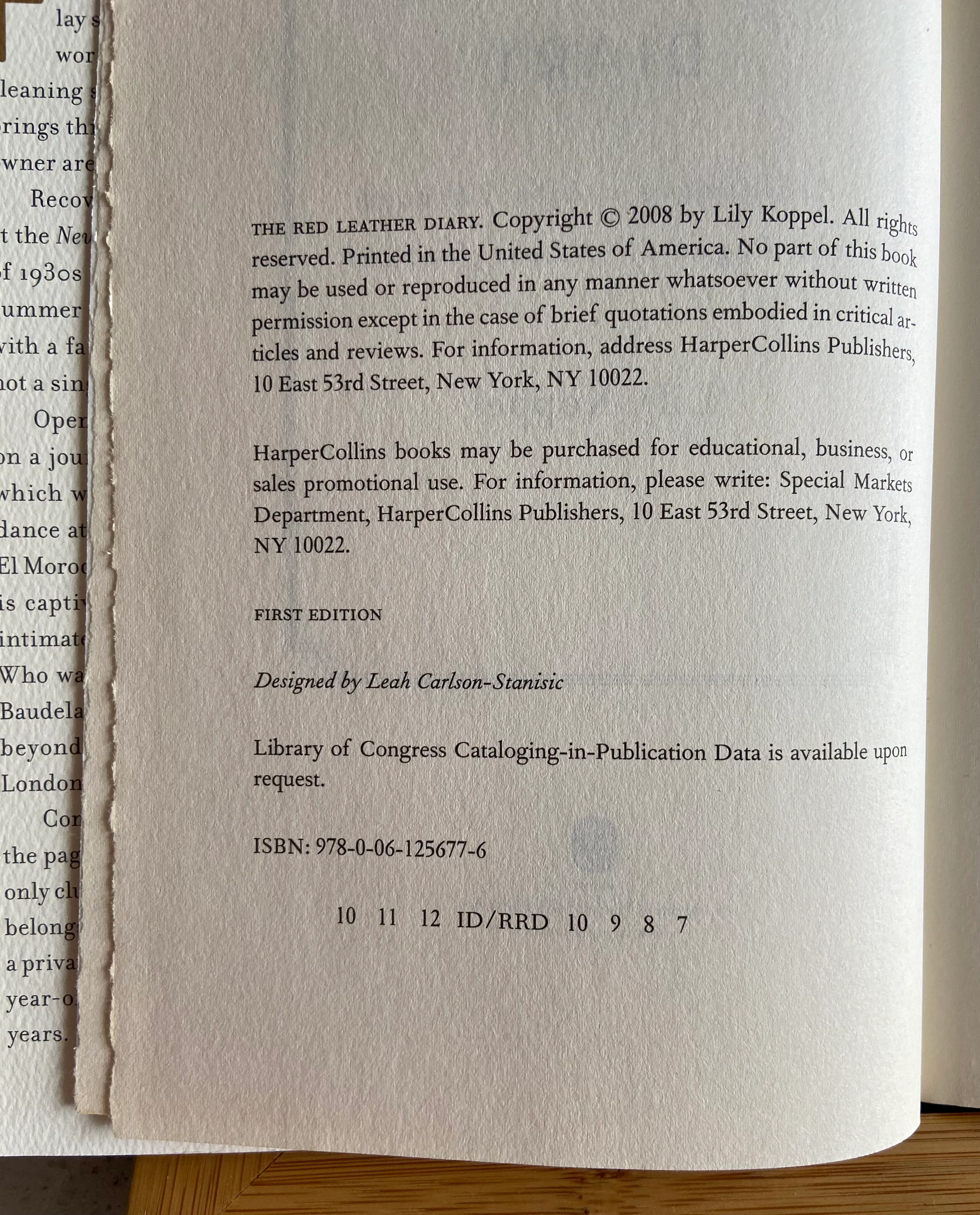 The Red Leather Diary: Reclaiming a Life Through the Pages of a Lost Journal - Image 2