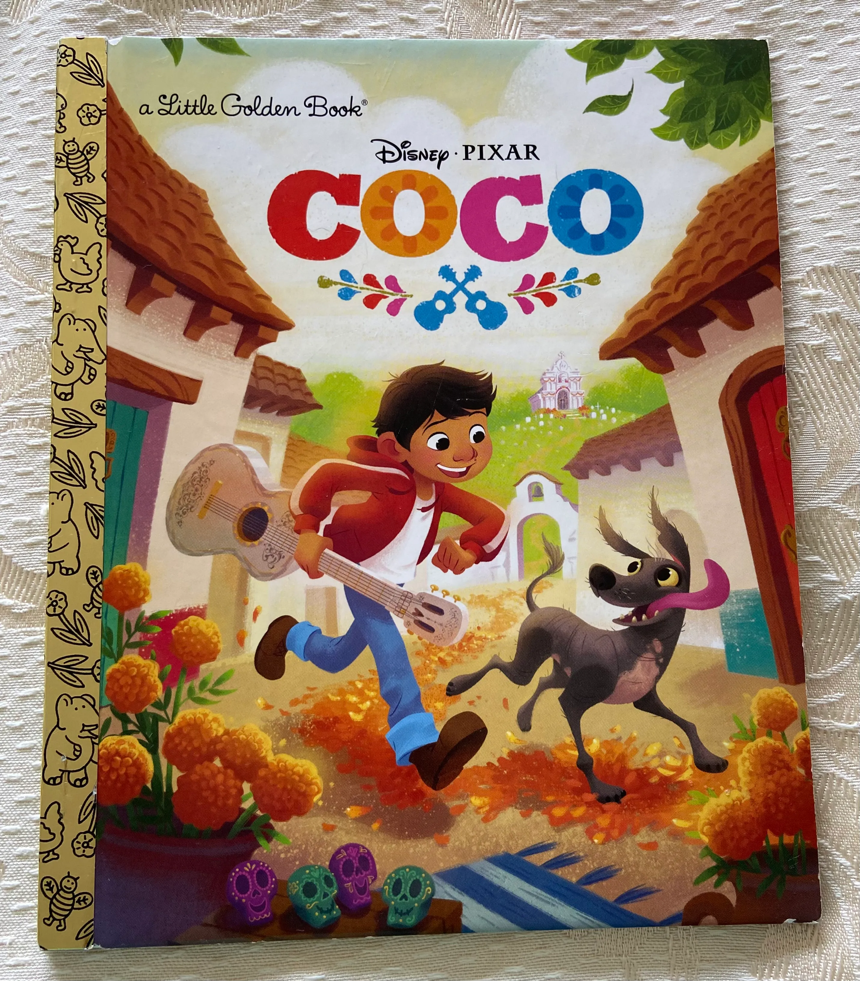 Coco Little Golden Book (Disney/Pixar Coco)