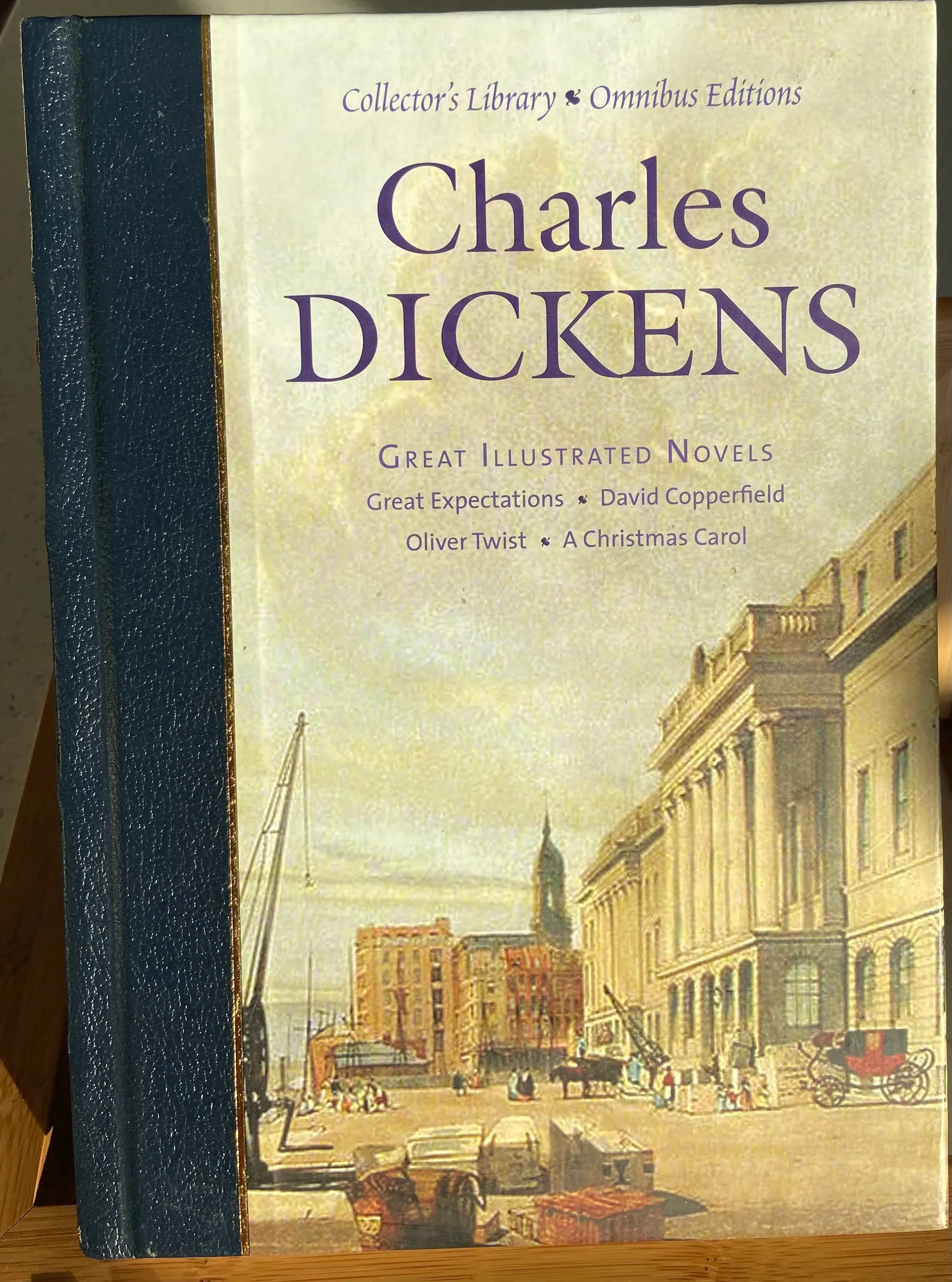 Charles Dickens: Great Expectations, David Copperfield, Oliver Twist, A Christmas Carol: Great Illustrated Novels (Collector's Library Omnibus Editions) - Image 3