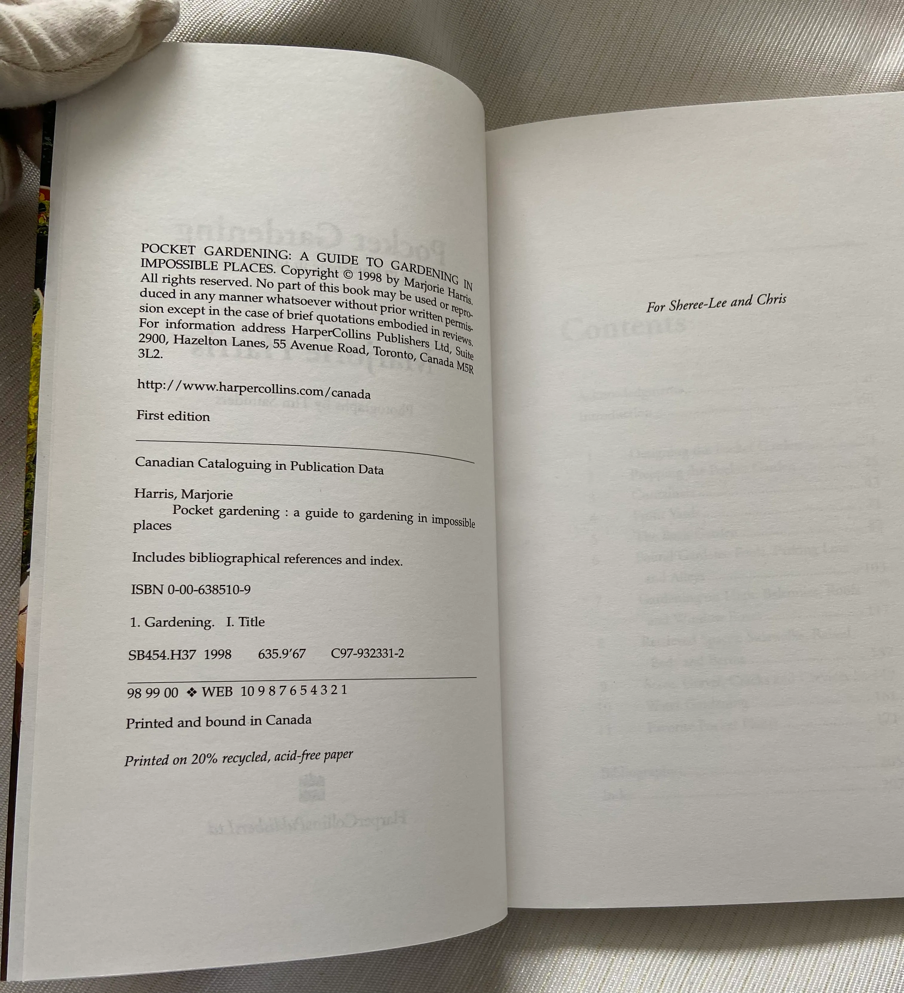 Pocket Gardening: A Guide to Gardening in Impossible Places - Image 3