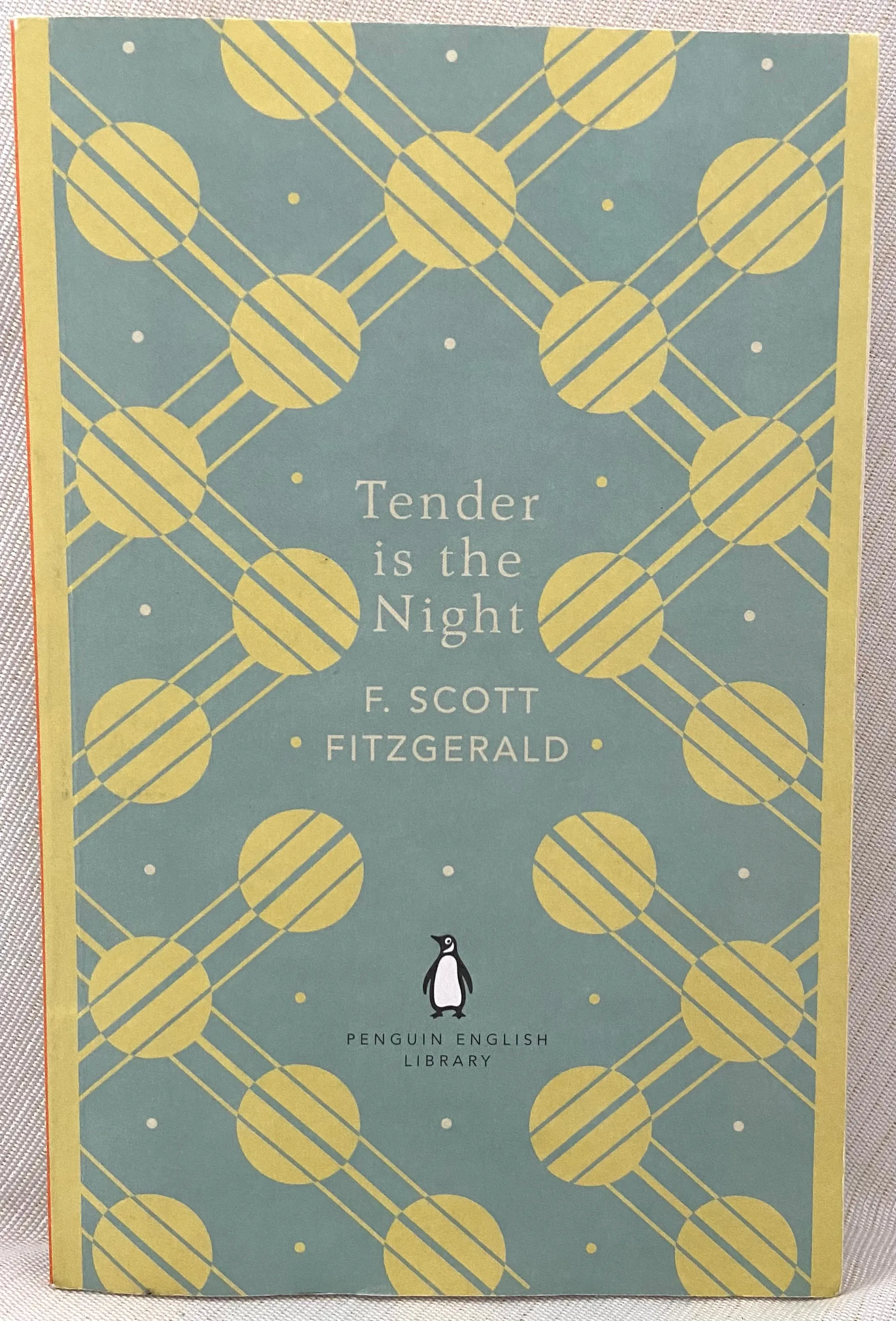 Tender is the Night (Penguin English Library)