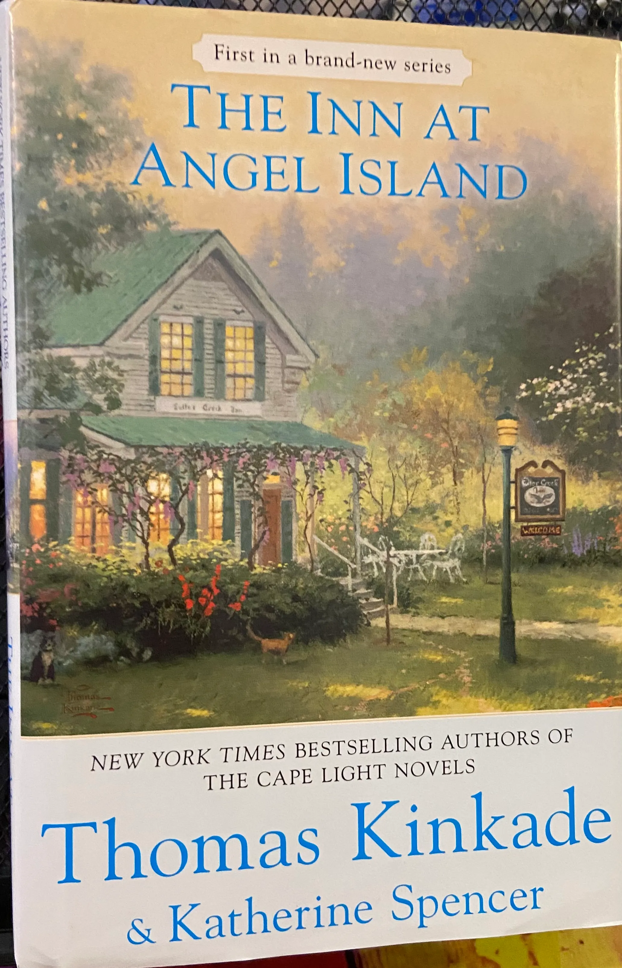 The Inn at Angel Island (An Angel Island Novel)