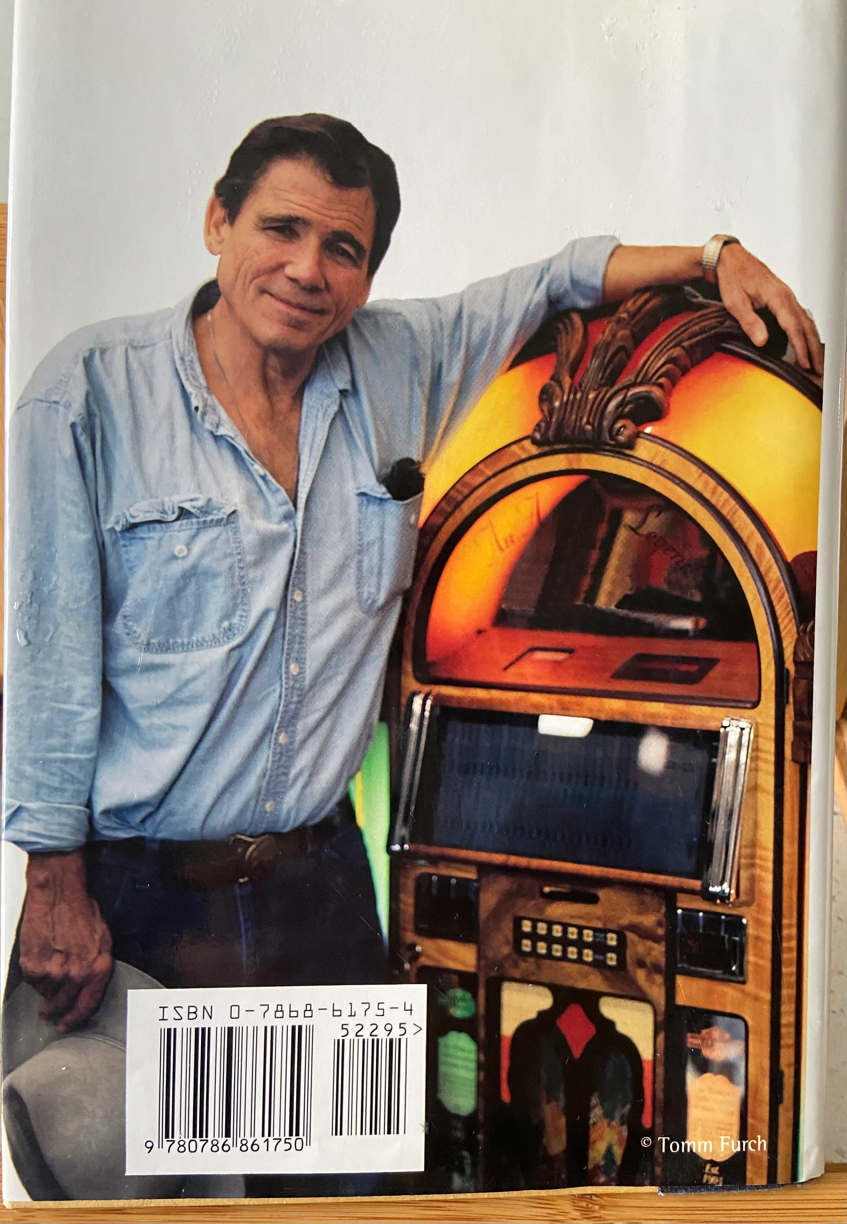 Cadillac Jukebox (Dave Robicheaux Series) - Image 2