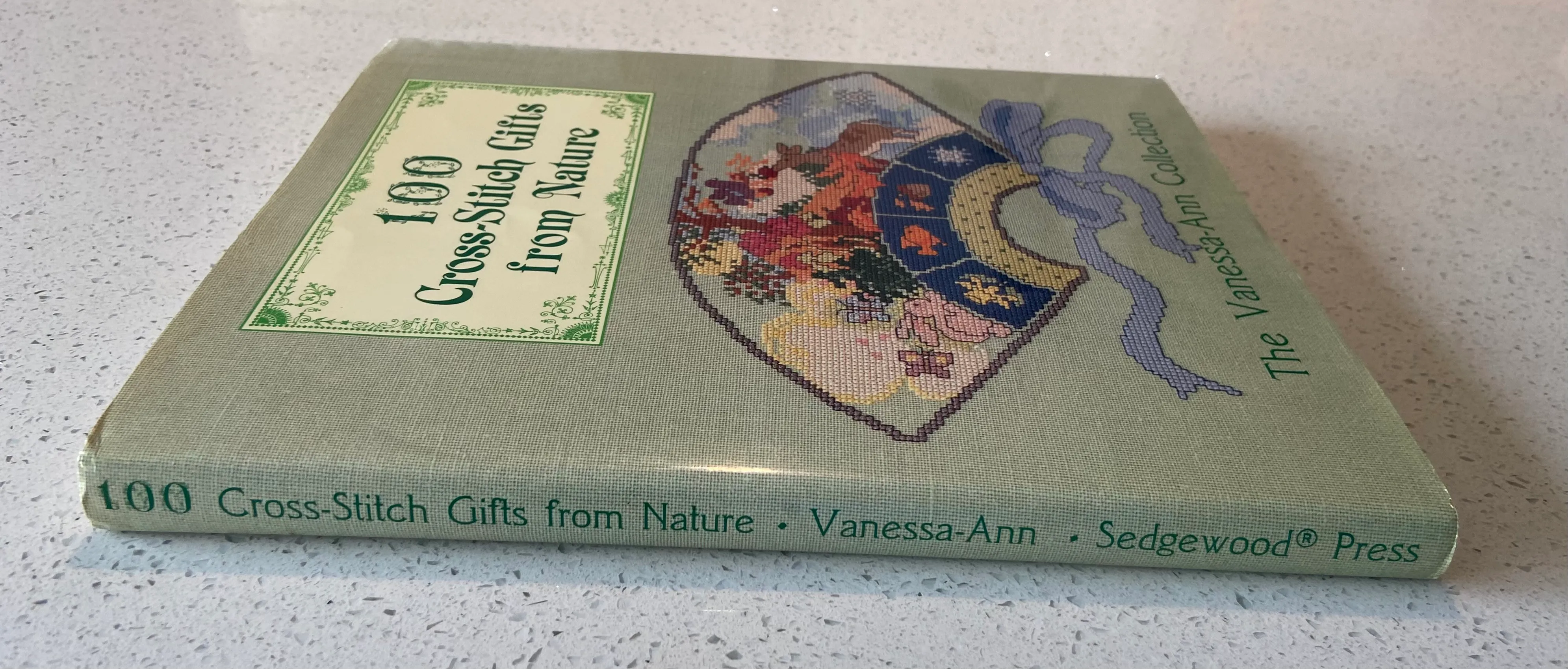 100 Cross-Stitch Gifts from Nature - Image 3