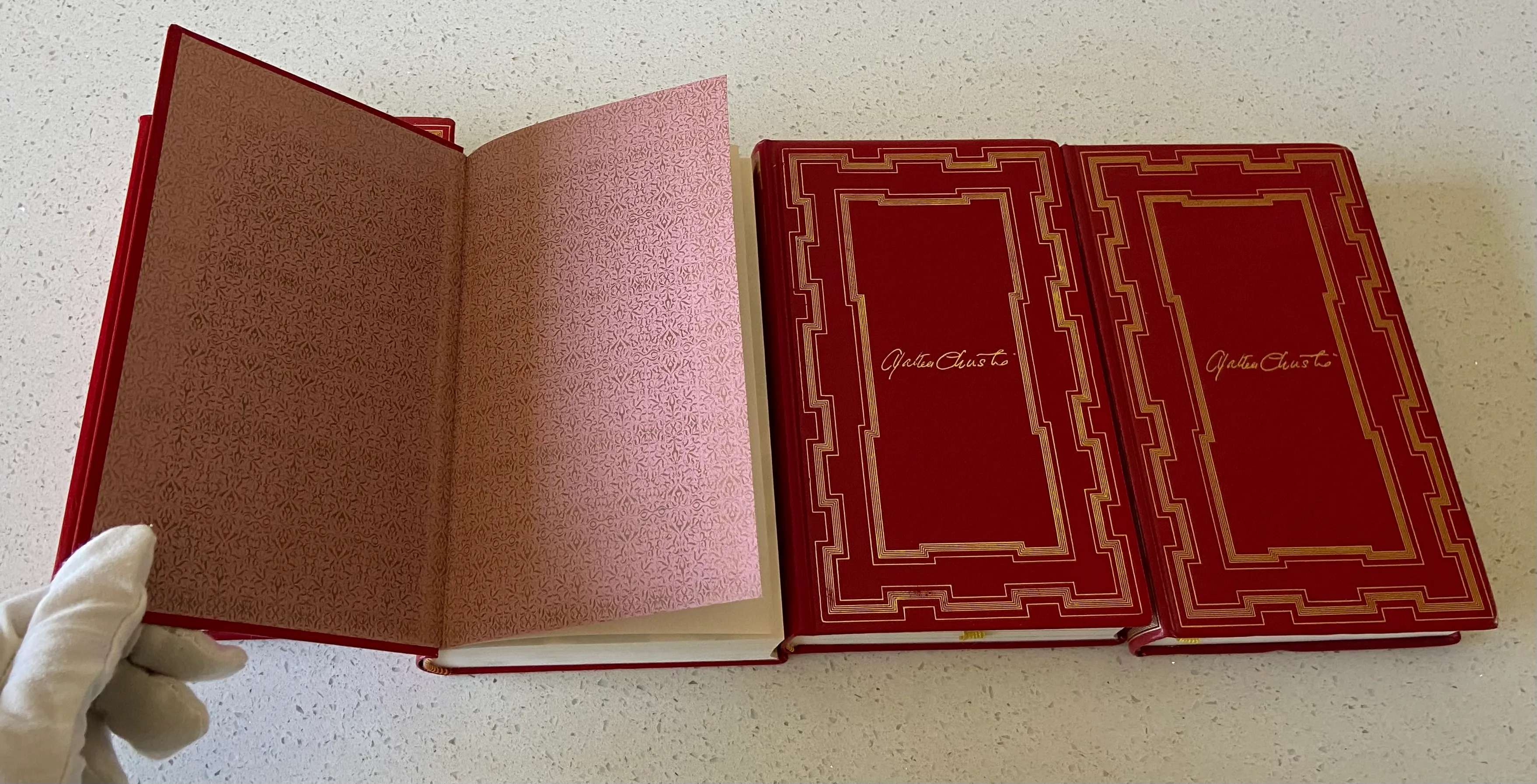 Agatha Christie: Collected Works 4 Volumes / Heron Books - Image 4