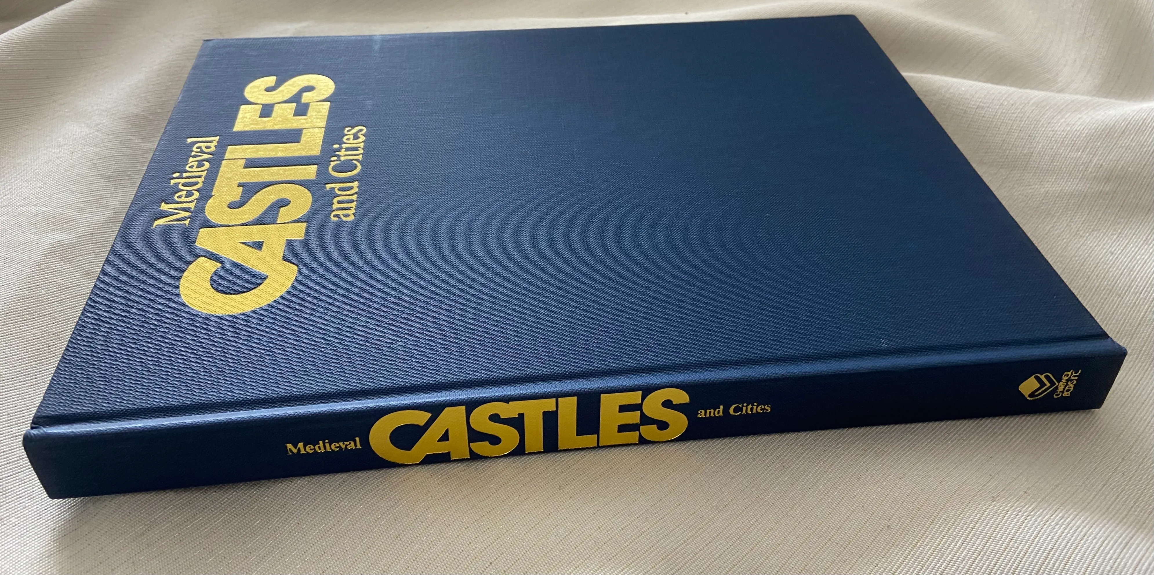 Medieval Castles and Cities - Image 2